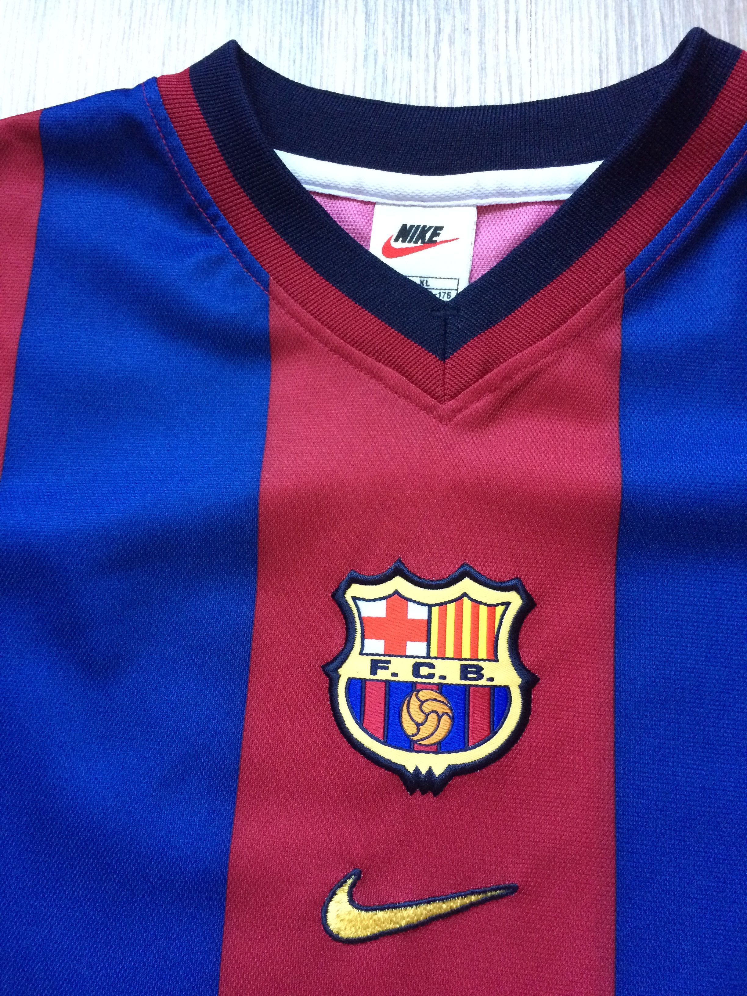Nike Vintage Youth Nike Barcelona Basic Home Jersey 1998-2000 Size US XXS / EU 40 - 6 Thumbnail