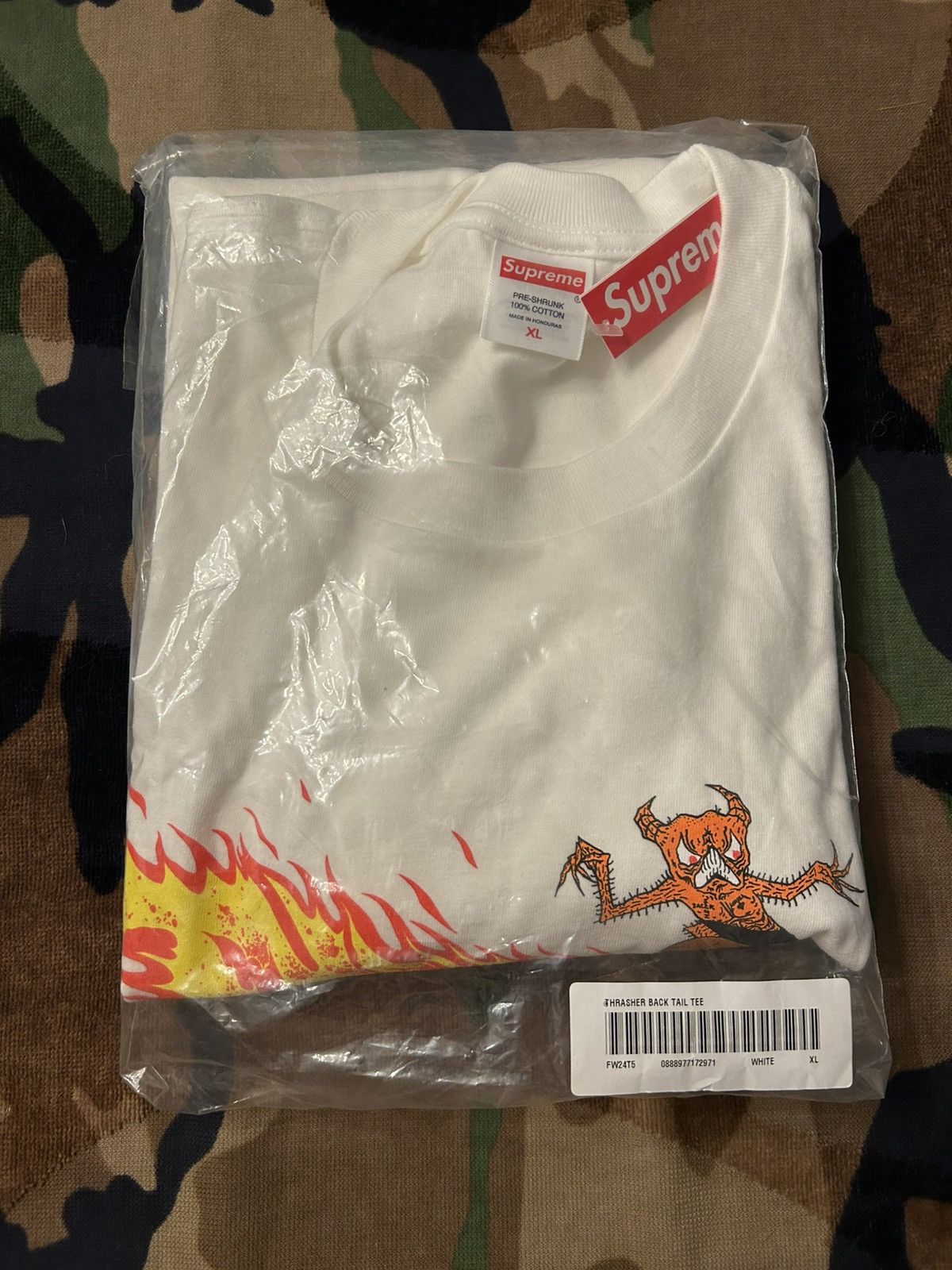 Supreme × Thrasher Supreme Thrasher Back Tail Tee White XL FW24 Size US XL / EU 56 / 4 - 3 Thumbnail