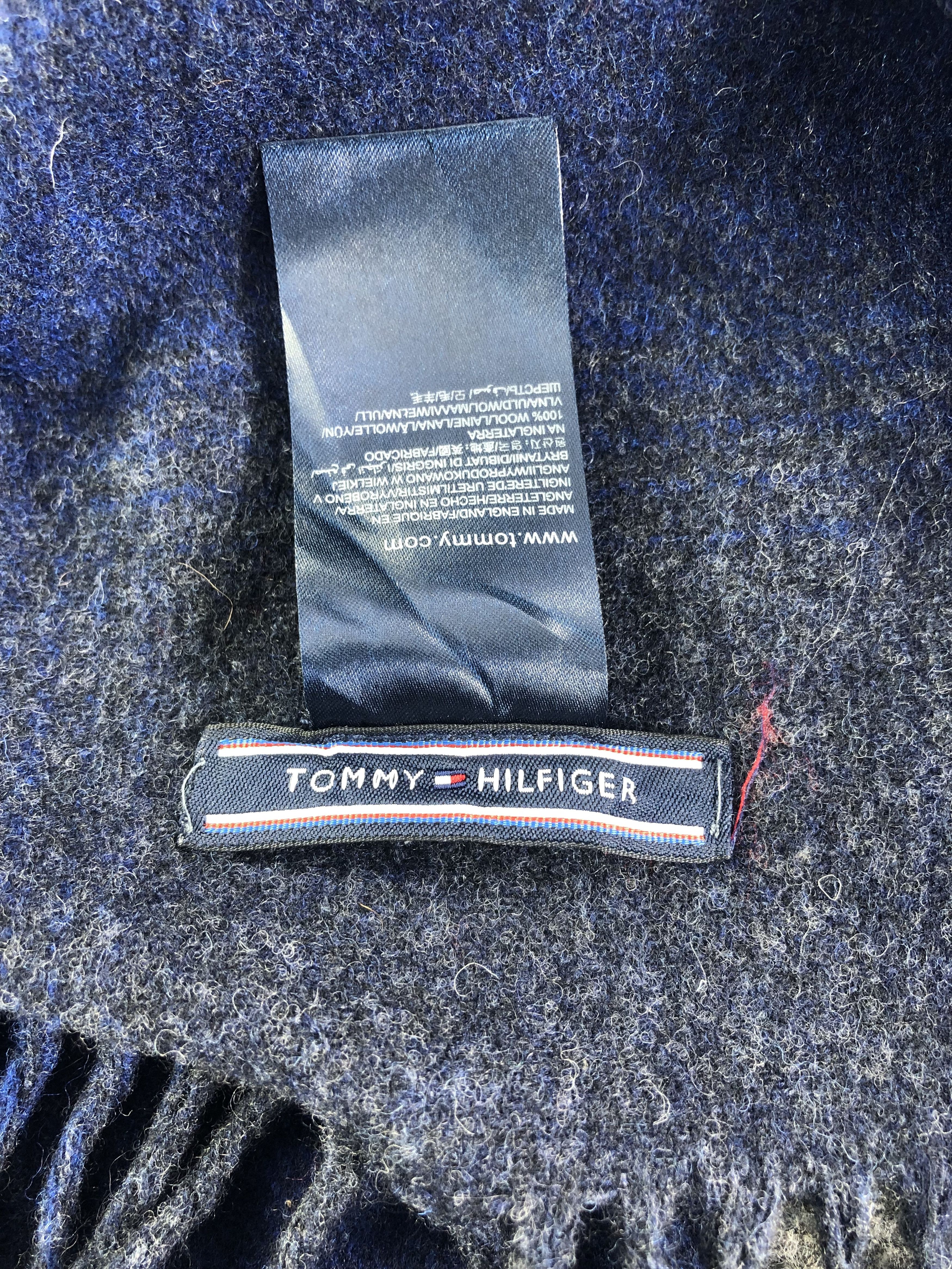 Tommy Hilfiger Tommy Hilfiger Scarf / Muffler / Neckwear Size ONE SIZE - 5 Thumbnail