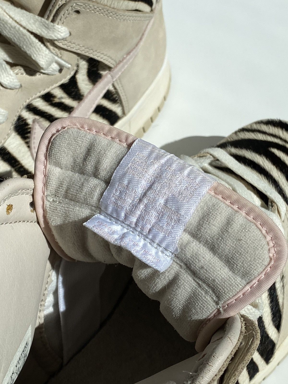 Nike 2004 Nike Dunk High Zebra Horse Hair Birch Size US 8 / EU 41 - 12 Thumbnail