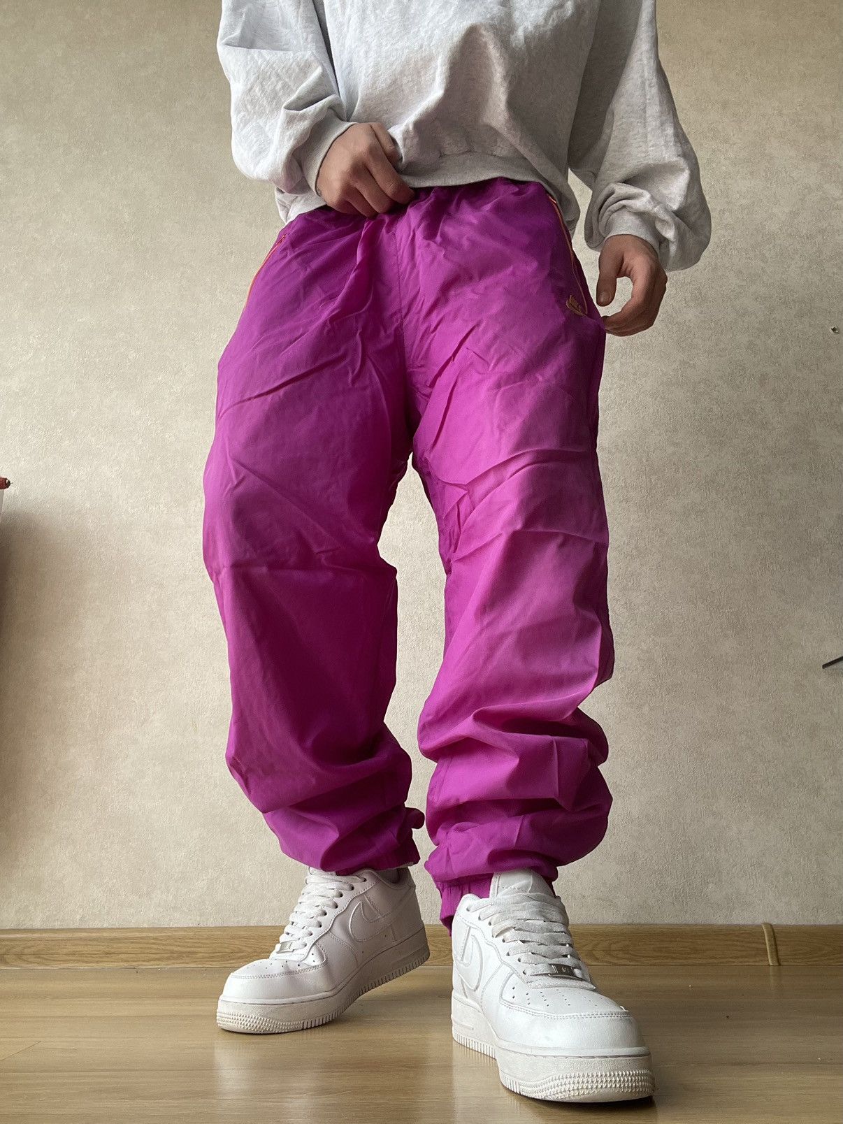 Nike 80s Vintage Nike Swoosh Baggy Track Pants Size L Size US 40 / EU 56 - 3 Thumbnail