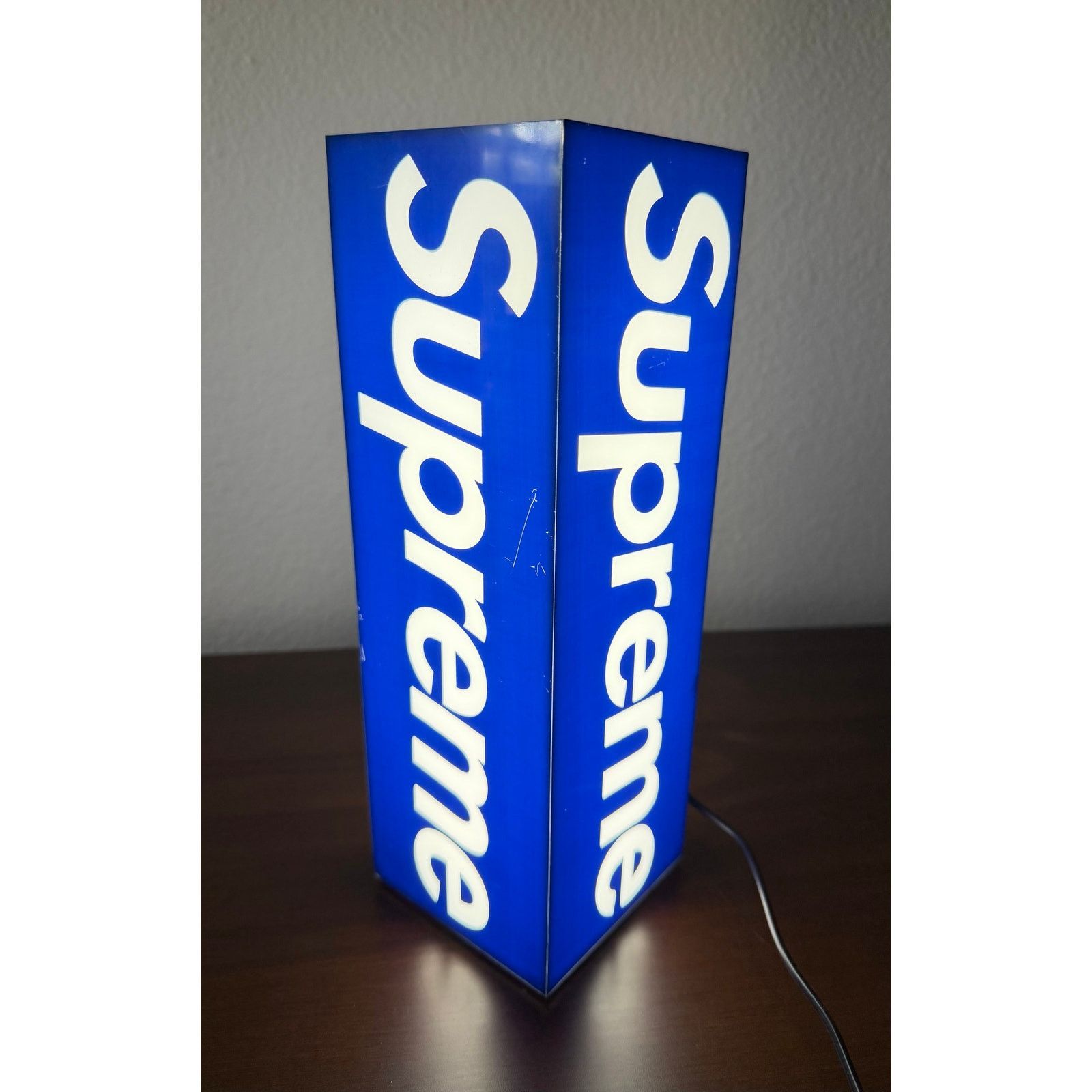 Supreme Box Logo Lamp Blue 【公式通販】