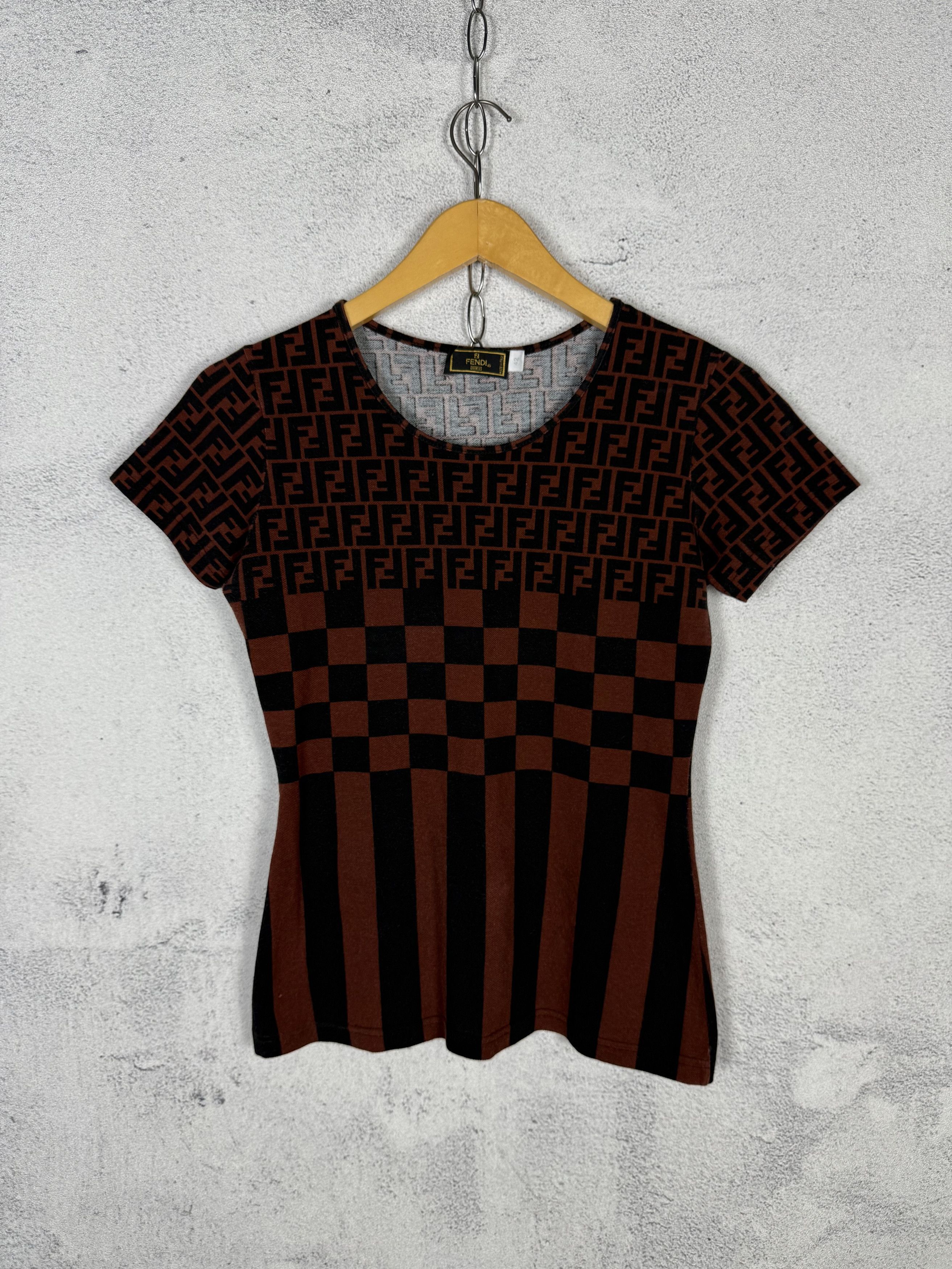 Fendi Vintage Fendi Monogram Top Size 42 Size M / US 6-8 / IT 42-44 - 1 Thumbnail