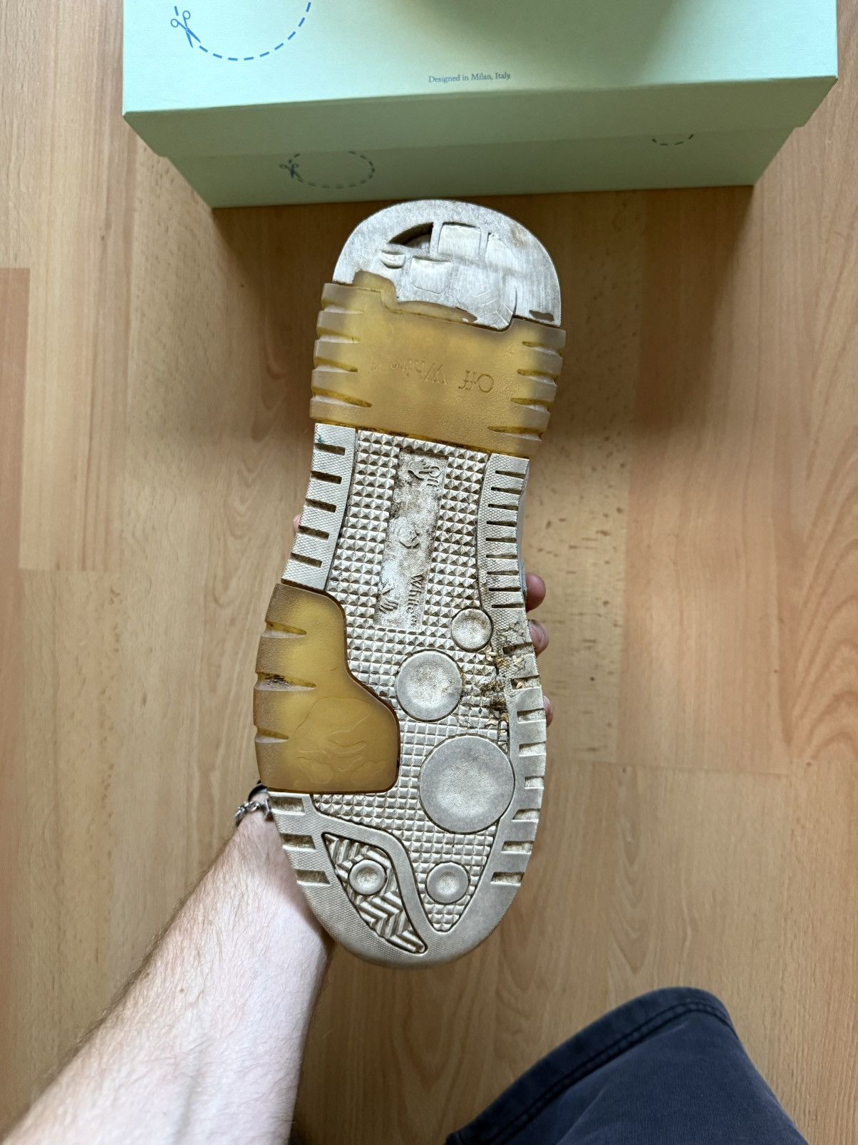 Off-White Off White Out of Office Size US 11 / EU 44 - 5 Thumbnail