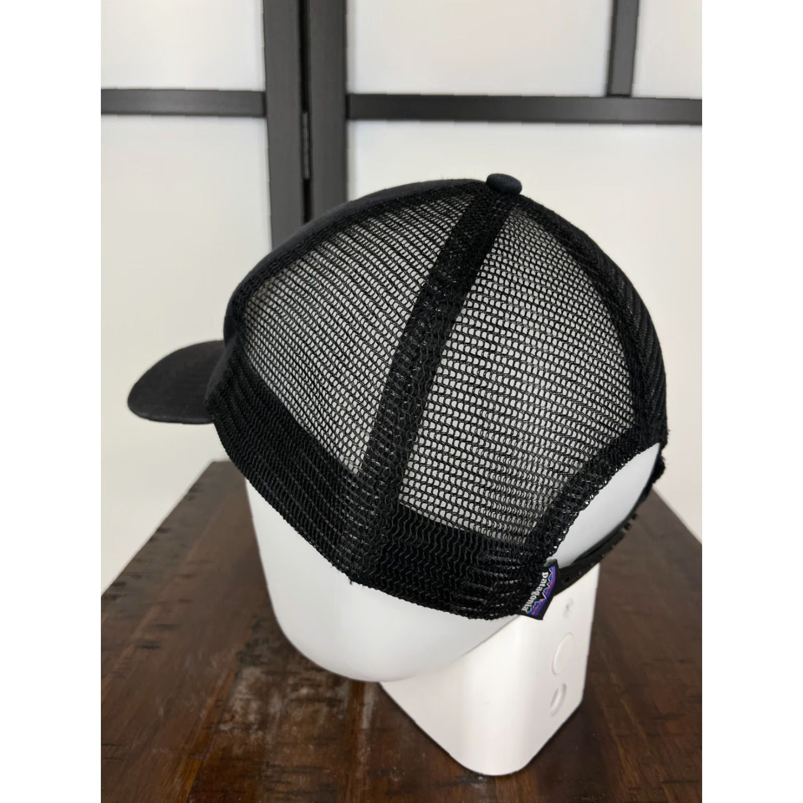 Patagonia Patagonia Trucker Hat Cap Snap Back Adult One Size Black Fitz Roy Embroidered Size ONE SIZE - 5 Thumbnail