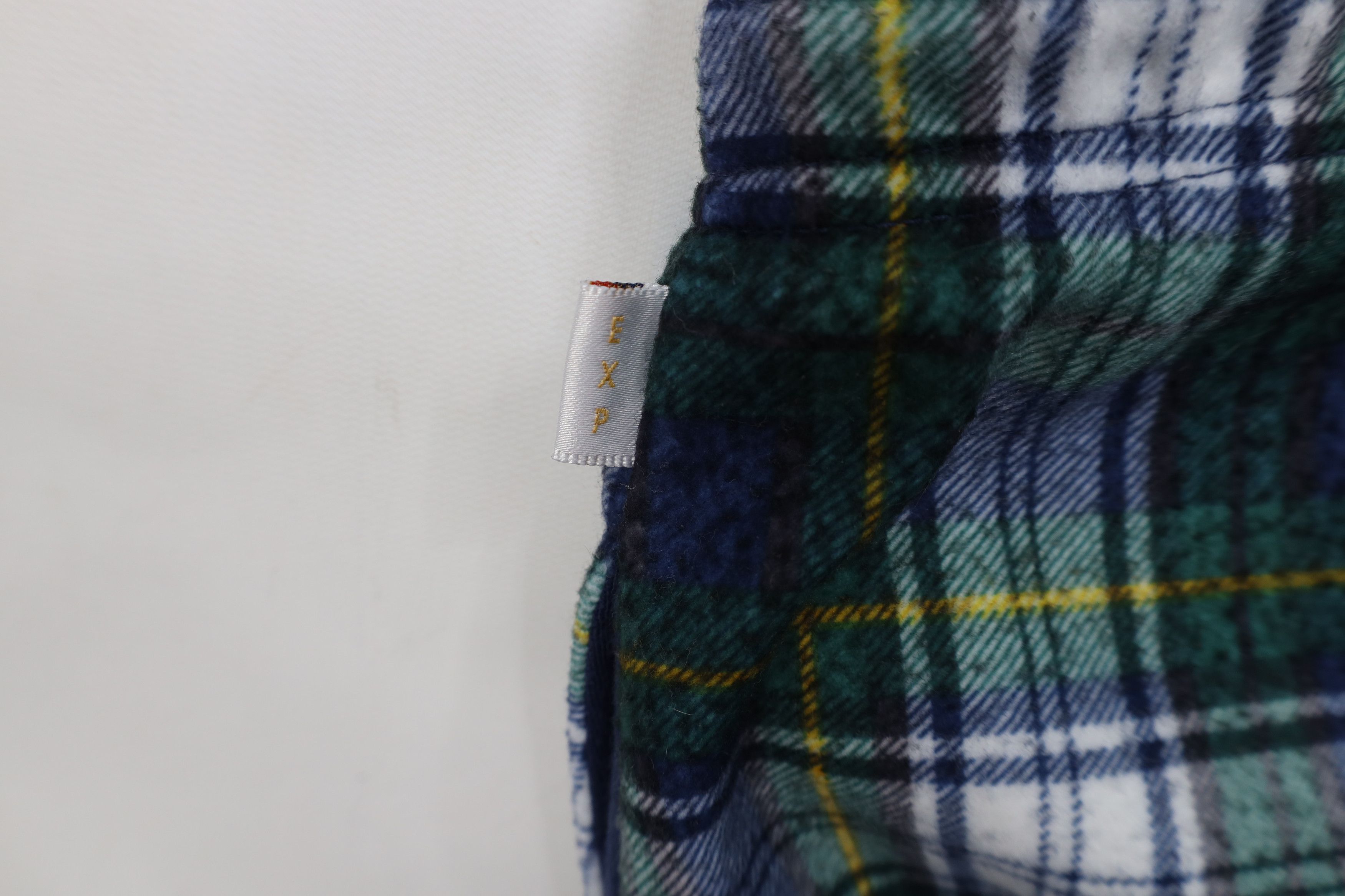 Express Vintage 90s Express Fleece Flannel Shorts Plaid Polyester Size 30" / US 8 / IT 44 - 13 Thumbnail