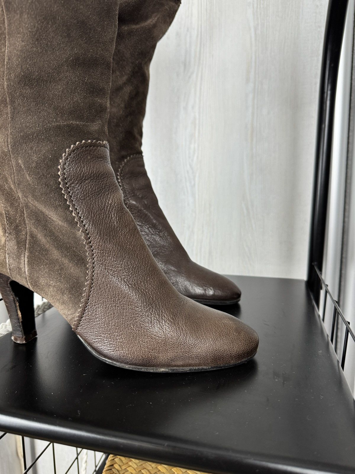 Max Mara Max Mara made in Italy brown suede boots knee length Size US 7 / IT 37 - 3 Thumbnail