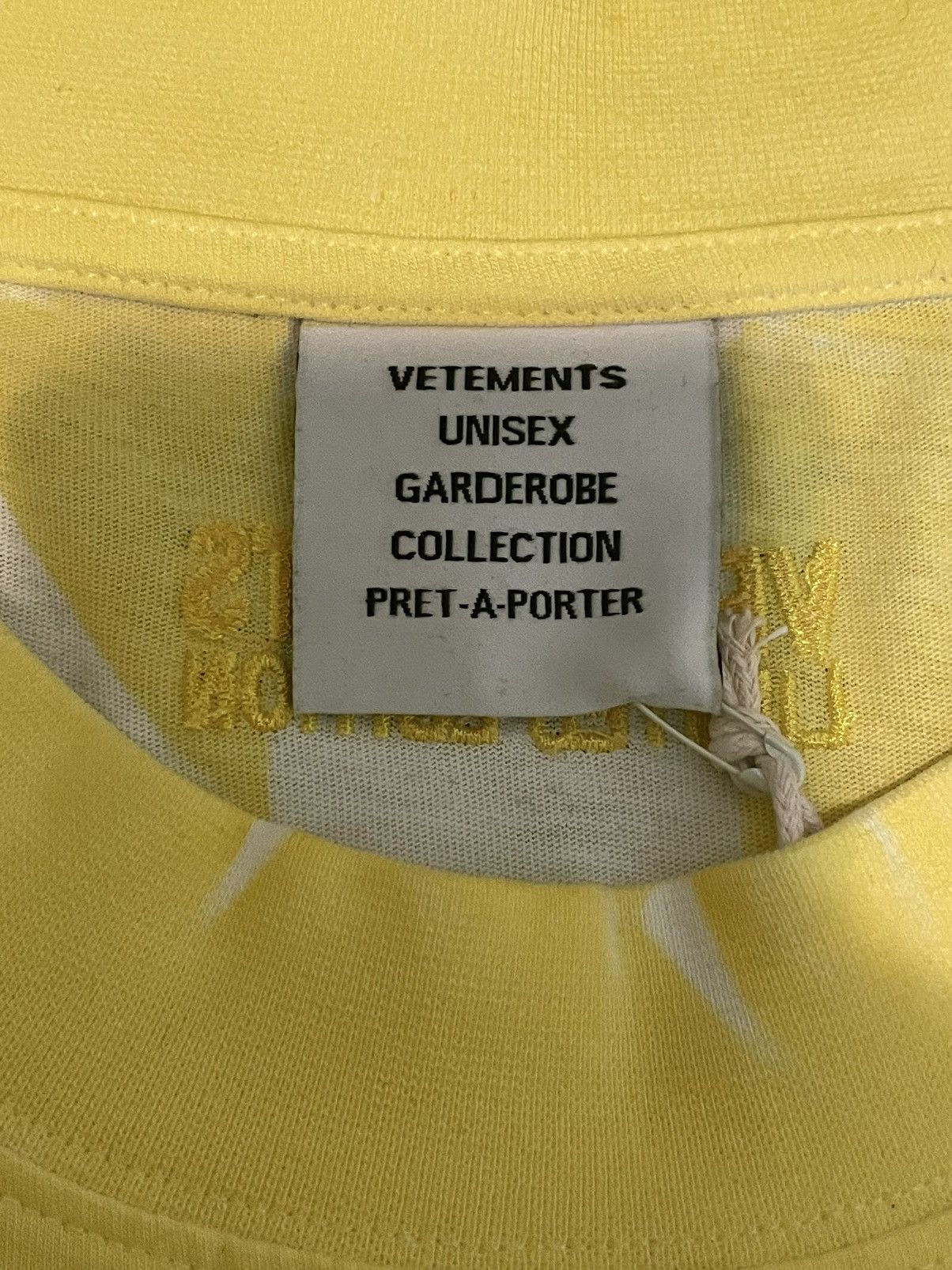 Vetements VETEMENTS 👾⚡️Yellow Game Changing T-shirt *LIMITED EDITION* Size US M / EU 48-50 / 2 - 13 Thumbnail