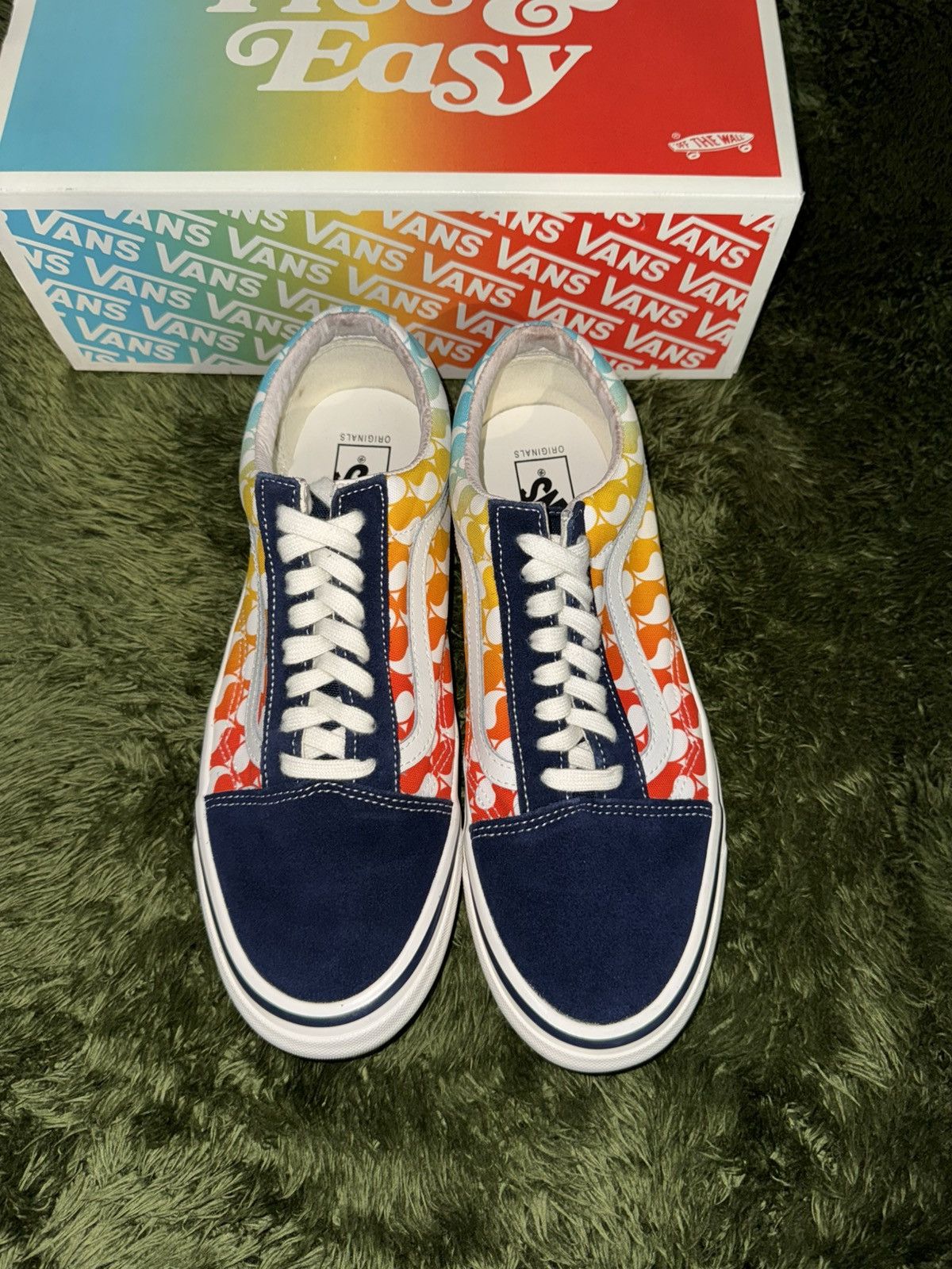 Vans [US11] Vans Vault x Free&easy Old Skool LX Navy Rainbow Size US 11 / EU 44 - 2 Thumbnail