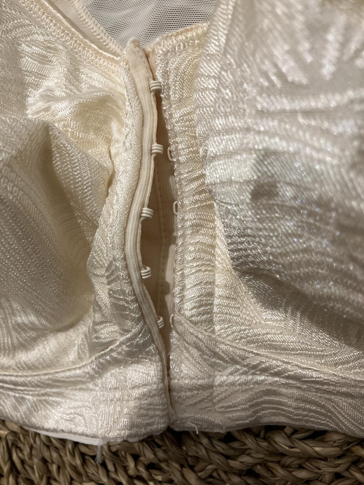 Other Playtex All Day Comfort Magic Rings Bra with Front Closure Size ONE SIZE - 2 Thumbnail