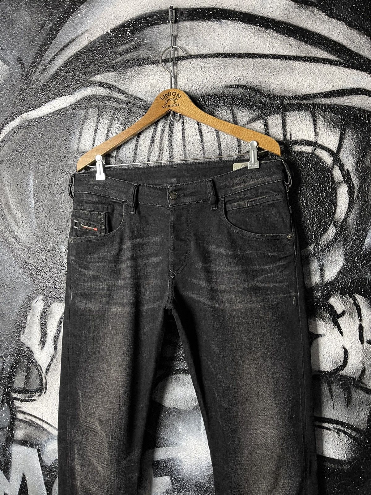 Diesel Diesel D-Bazer Tapered Denim Jeans Men’s Size W31 L32 Size US 31 - 16 Thumbnail