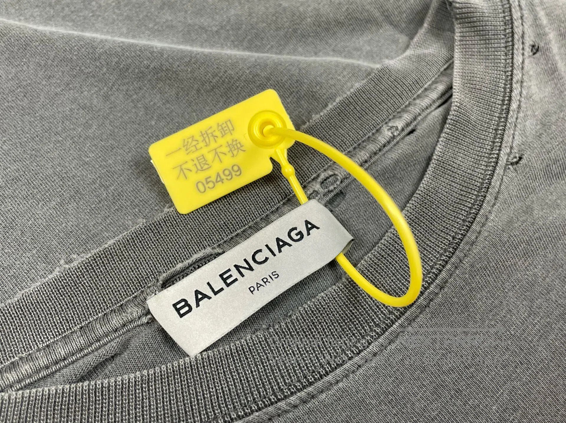 Balenciaga Balenciaga Washed Distressed Paris Night Scene Short Sleev Size US S / EU 44-46 / 1 - 5 Thumbnail