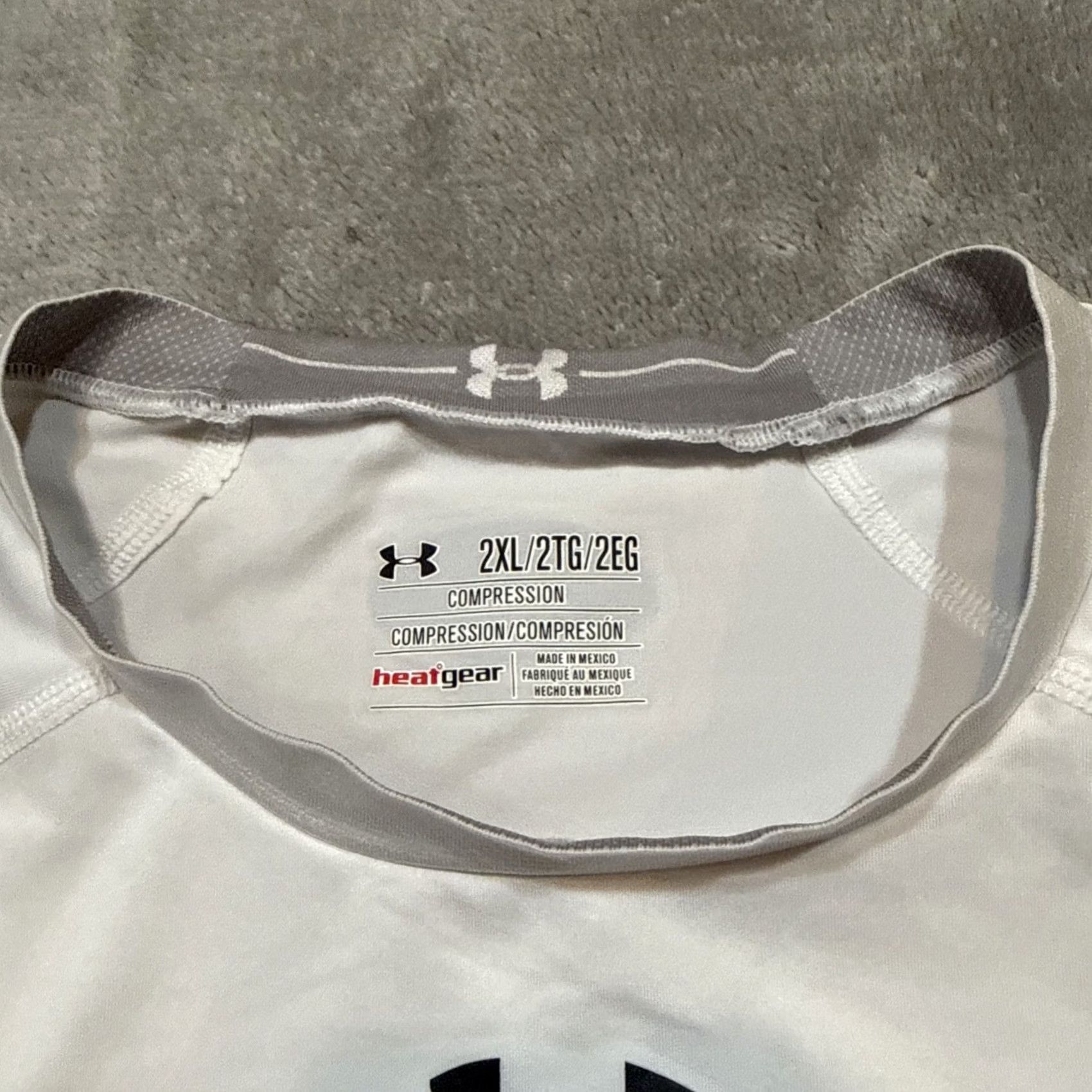Under Armour Under Armour Shirt Mens 2XL White HeatGear Compression Long Sleeve Gym Athletic Crew Neck Raglan Logo Moisture Wicking Quick Dry Lightweight Size US XXL / EU 58 / 5 - 3 Thumbnail