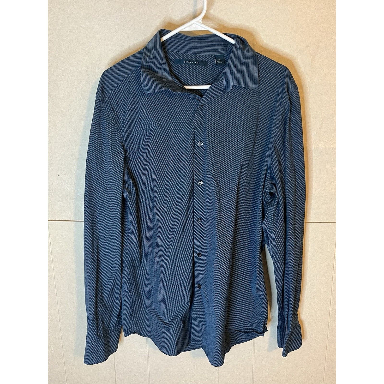 Perry Ellis Perry Ellis Mens XL Blue Striped Button Up Dress Shirt Size US XL / EU 56 / 4 - 1 Thumbnail