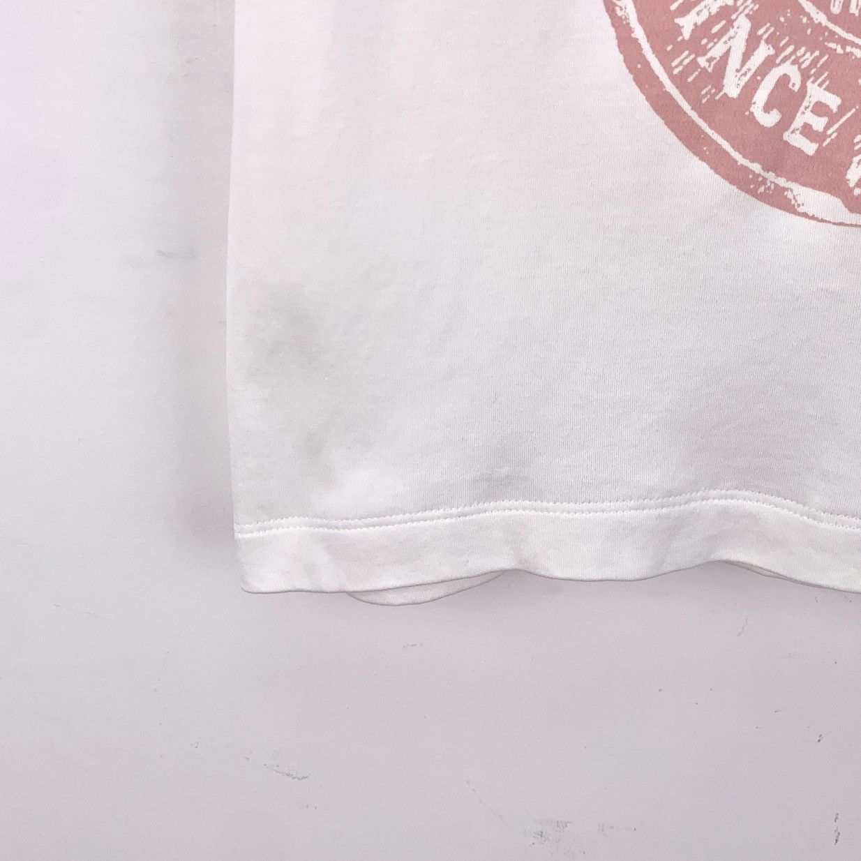 Louis Vuitton Louis Vuitton Emblem Print Short Sleeve T-Shirt K26WX Size XS / US 0-2 / IT 36-38 - 5 Thumbnail