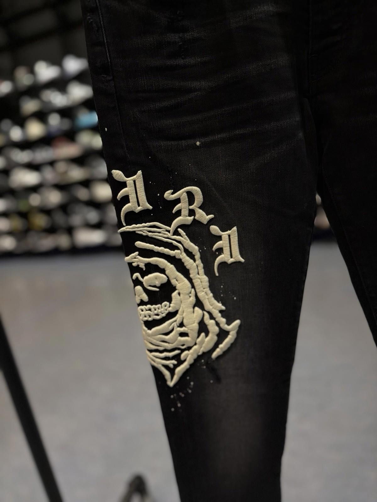 Amiri Size 32 - Amiri Wes Lang Patch Jeans 100% Authentic NEW Size US 32 / EU 48 - 4 Thumbnail