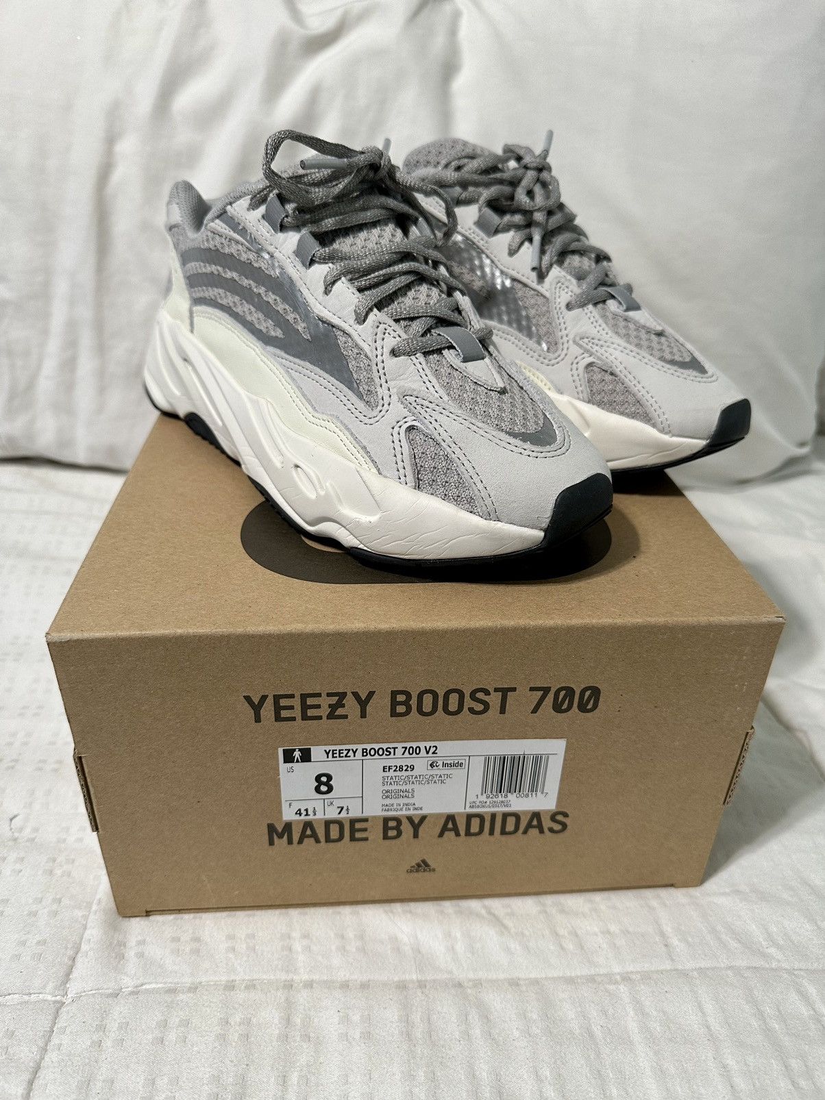 Adidas Yeezy 700v2 Static(2022) size 8 Size US 8 / EU 41 - 1 Thumbnail