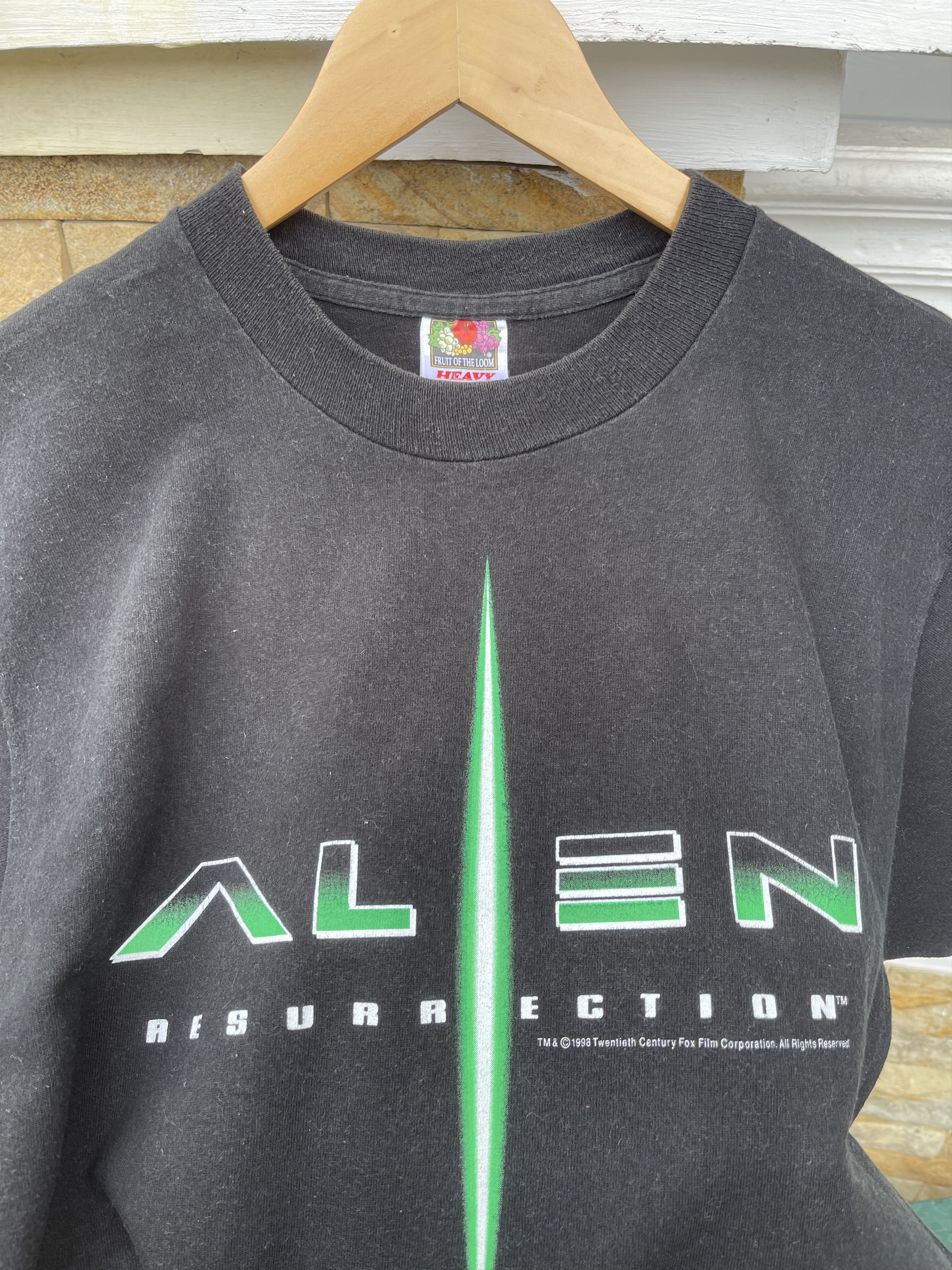 Vintage Last Drop🔥Rare🔥Vintage 90s ALIENS Movie T-Shirt Size US M / EU 48-50 / 2 - 1 Thumbnail