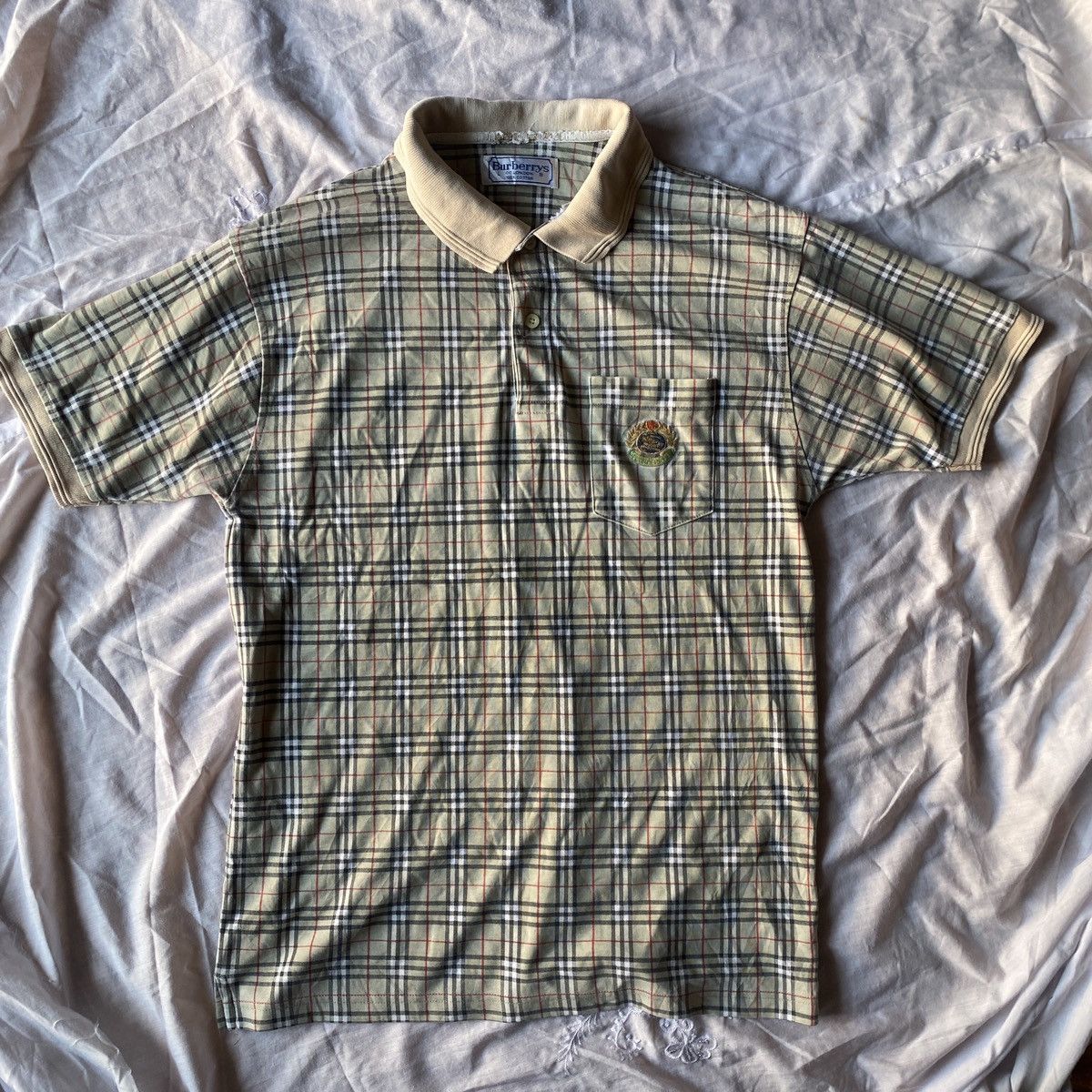 Burberry Pink Polo Dress with Classic Vintage Design and Brand Logo Patch