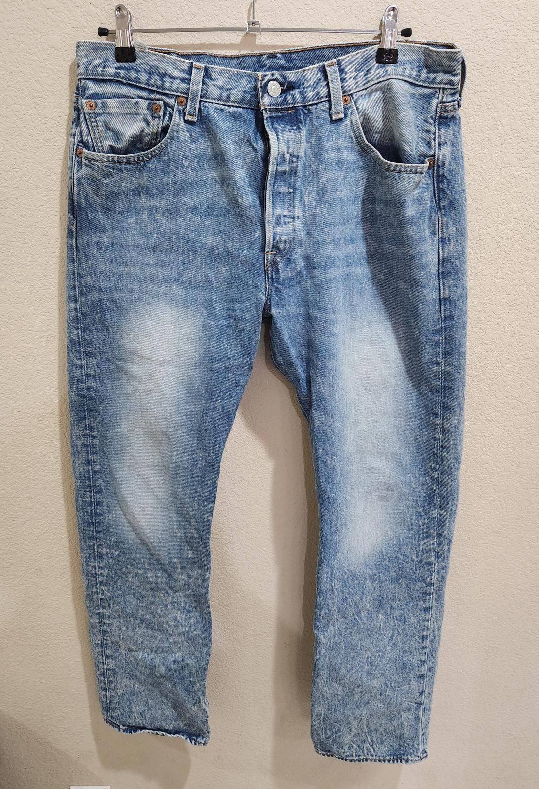 Levi's Levi's Mens 501 Button Fly Straight Leg Jeans Size US 34 / EU 50 - 1 Thumbnail