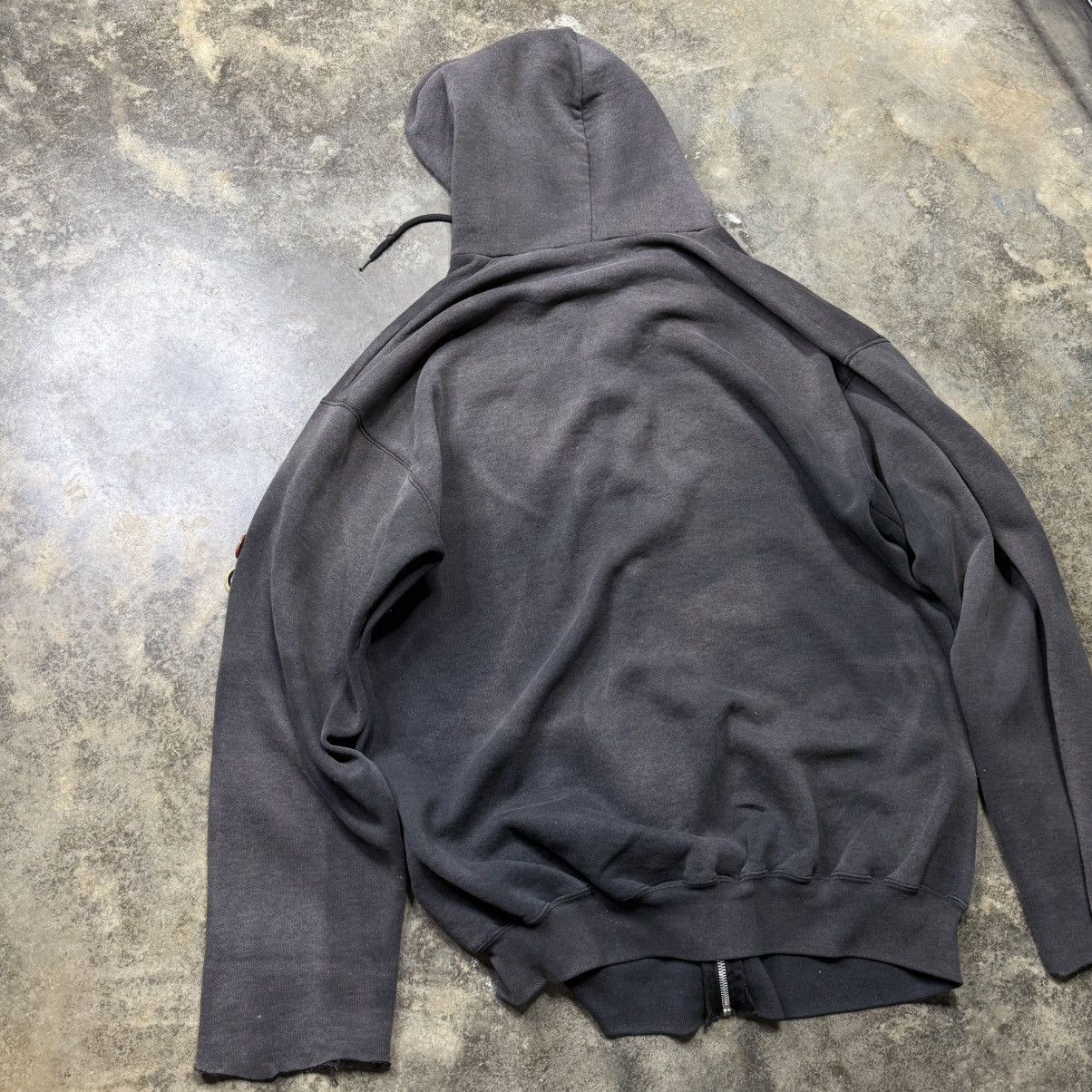 Vintage vintage faded black zip up baggy thrashed hoodie Size US XXL / EU 58 / 5 - 8 Thumbnail