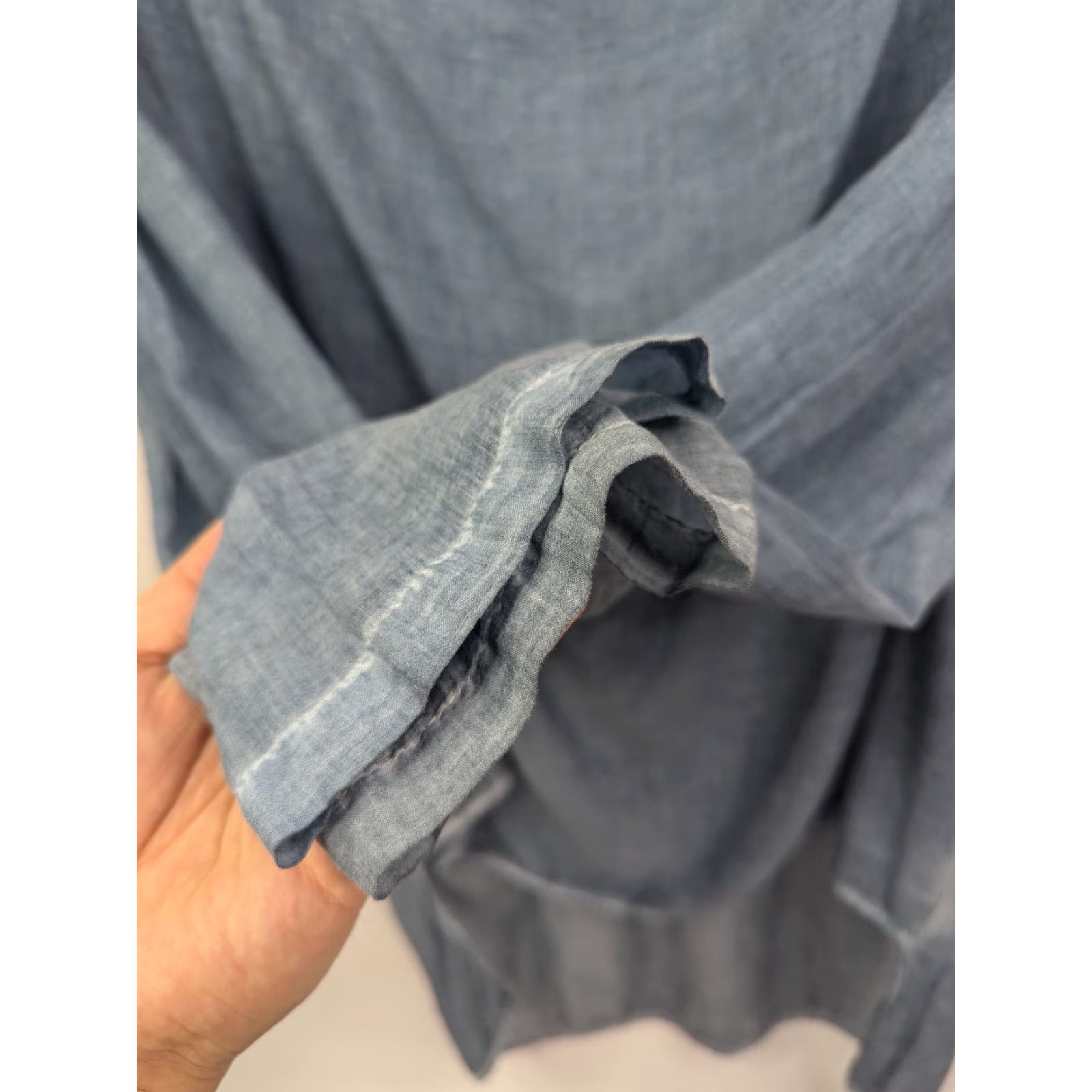 Free People Free People Blouse Pullover Long Sleeve Size L Blue Cotton Rayon Semi Sheer Washed Blue Womens Shirt Size L / US 10 / IT 46 - 2 Thumbnail
