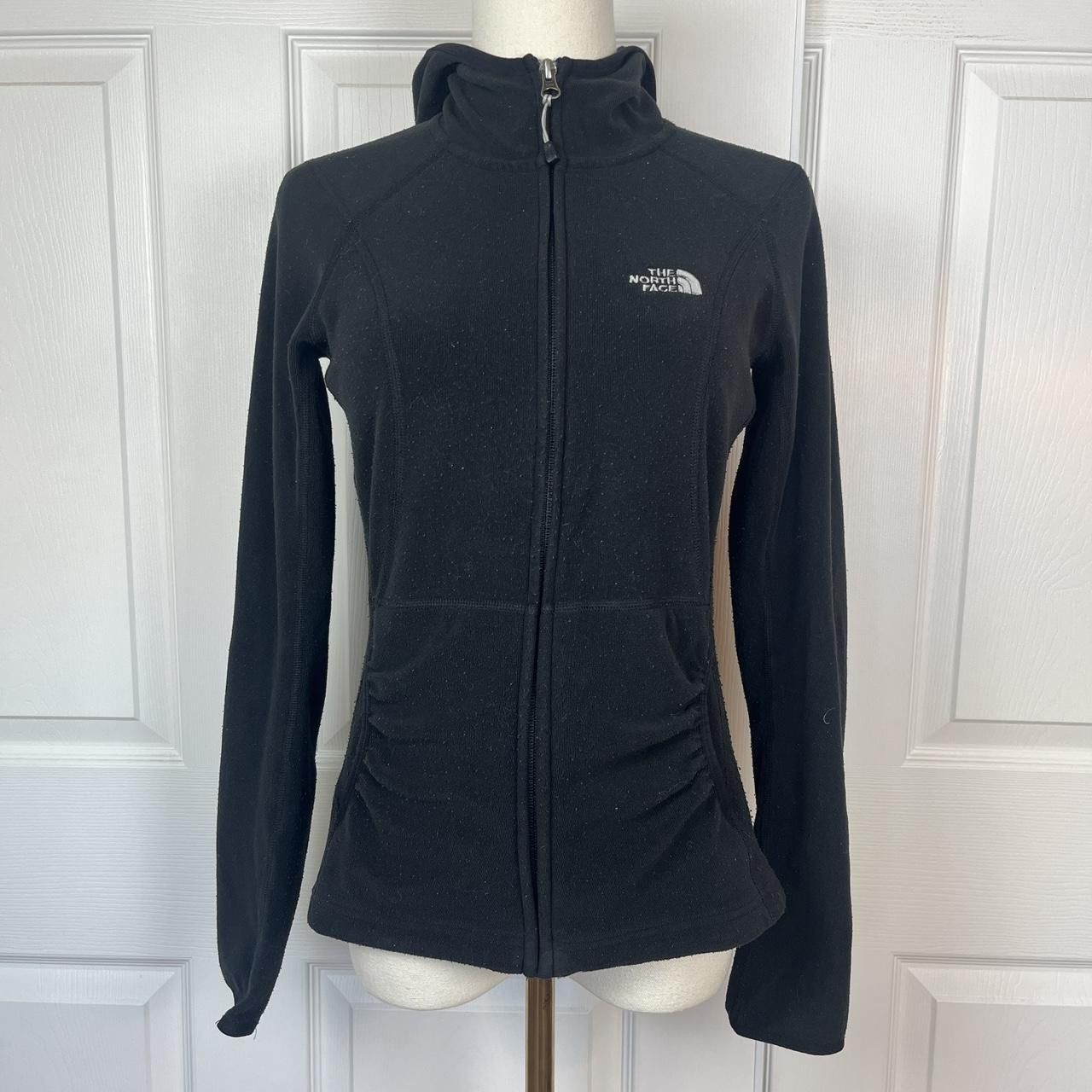 The North Face The north face polartec black form fitting zip up jacket Size XS / US 0-2 / IT 36-38 - 1 Thumbnail