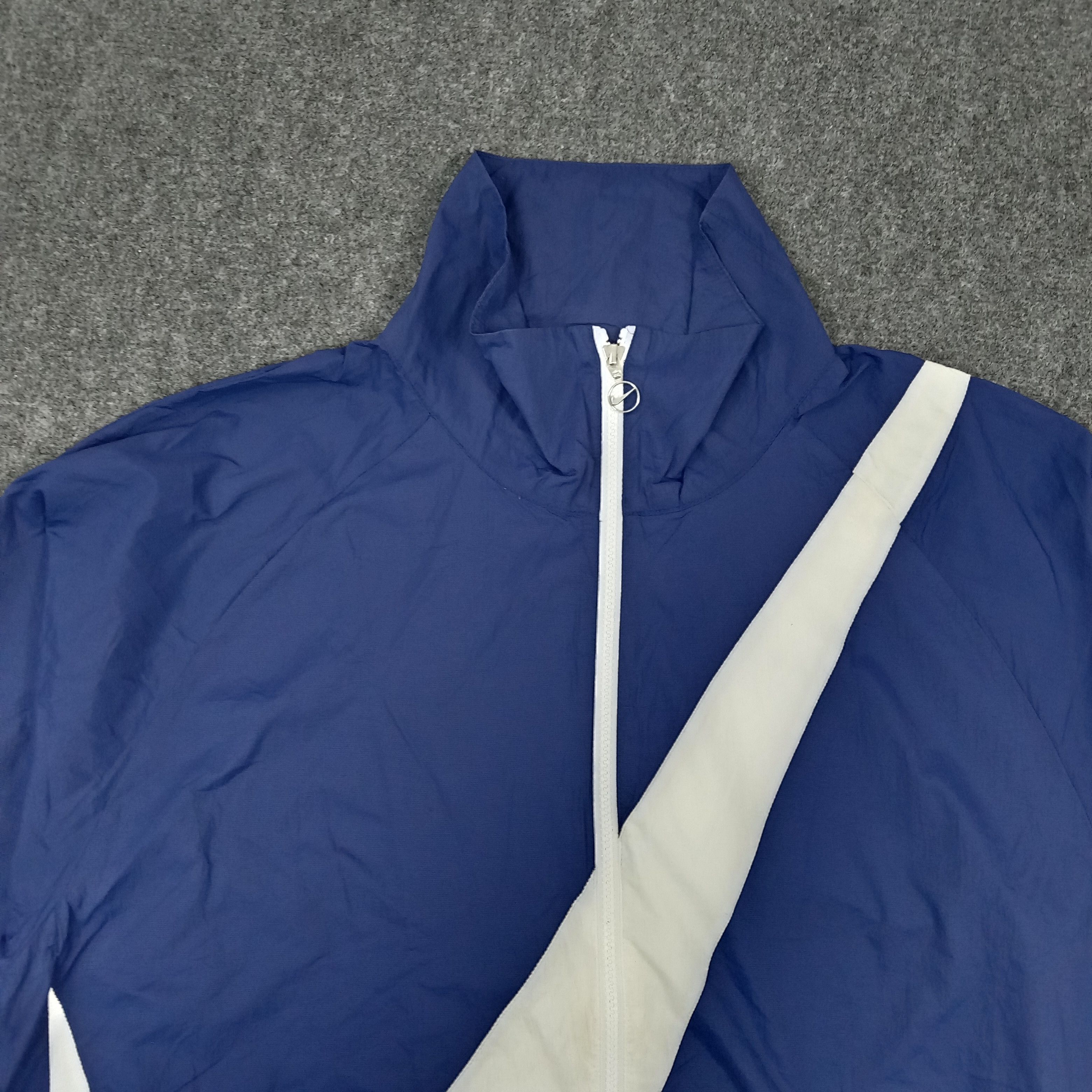Nike × Vintage Nike American Sports Style Big Swoosh Jacket C229N22 Size US XL / EU 56 / 4 - 6 Thumbnail