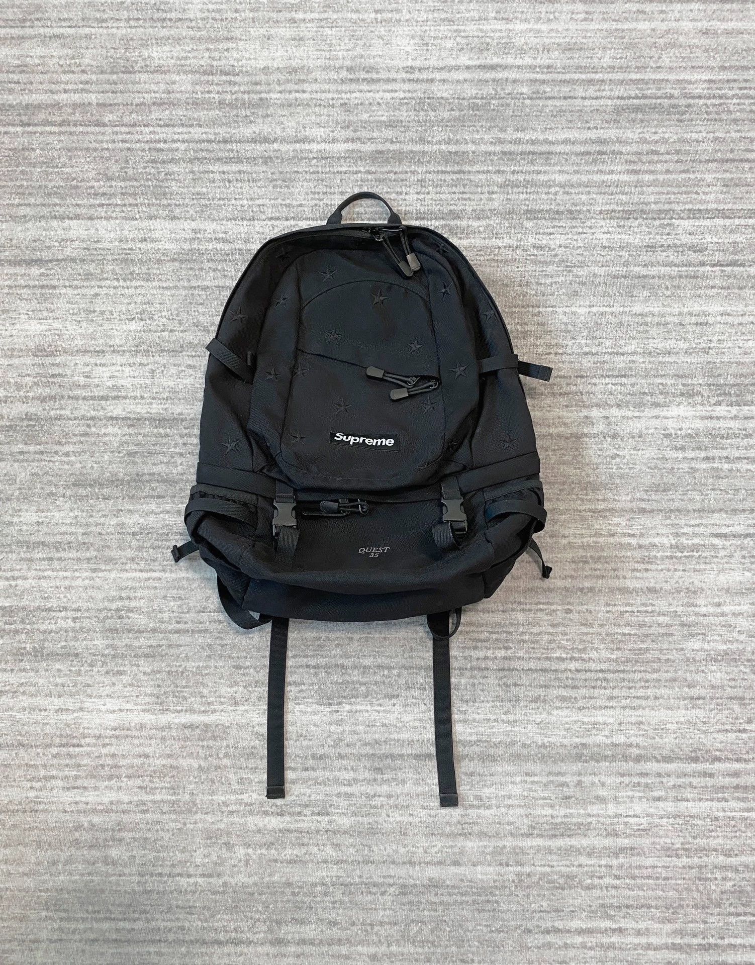Supreme Supreme 35th Backpack 13SS Black Star 9/10 Size ONE SIZE - 1 Thumbnail