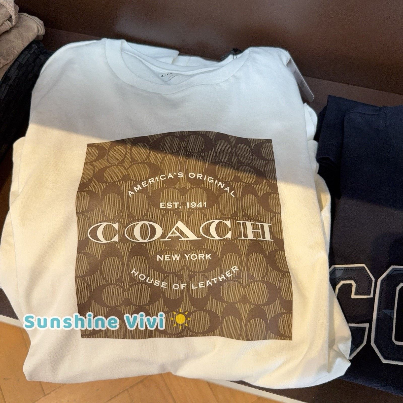 Coach NWT Coach Men Signature T Shirt Organic Cotton CO790 White Size US XL / EU 56 / 4 - 1 Thumbnail