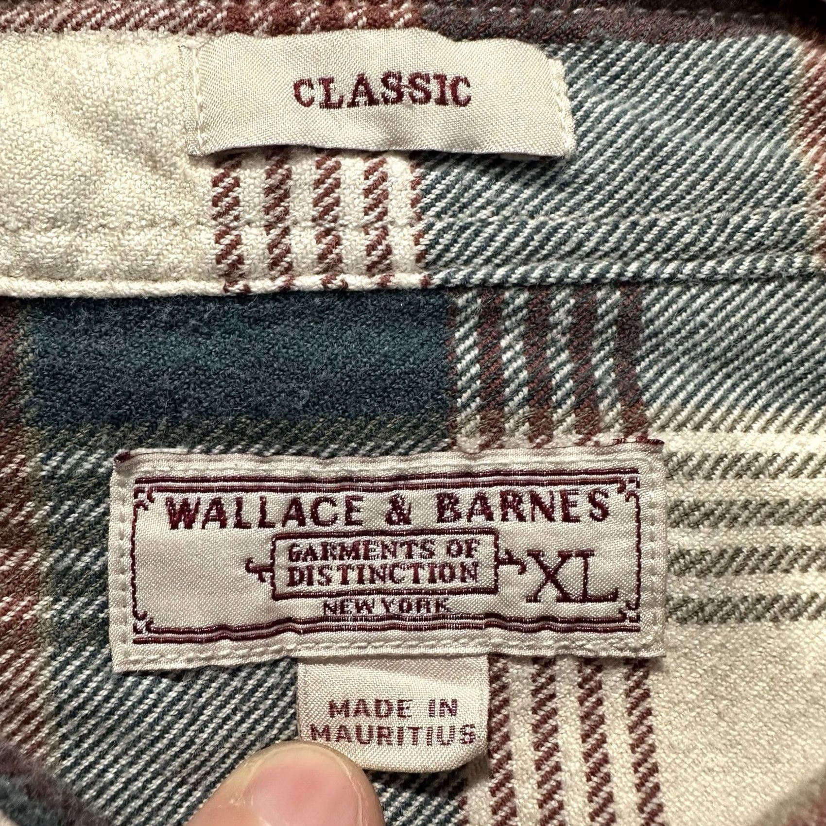 Wallace & Barnes Wallace & Barnes Shirt Mens XL White Blue Plaid Midweight Flannel J6096 EUC Size US XL / EU 56 / 4 - 4 Thumbnail