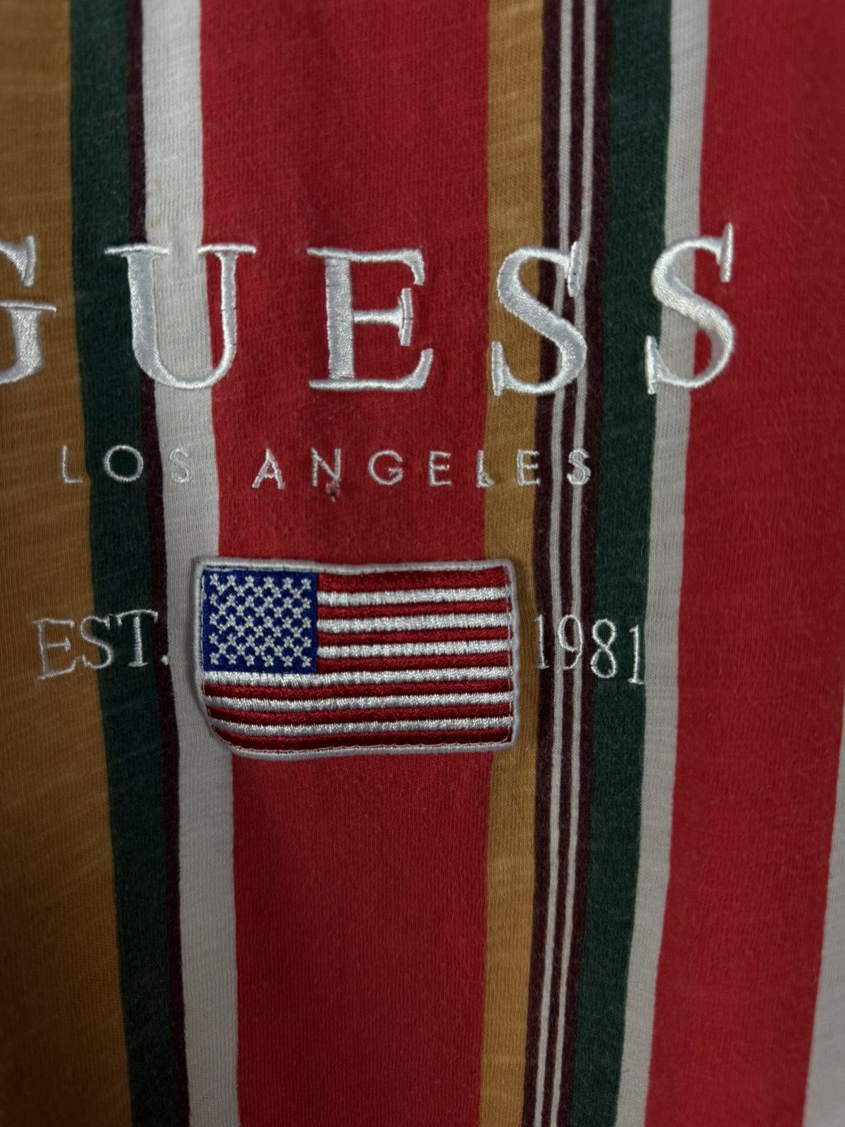 Guess Guess designer center logo tee Size US S / EU 44-46 / 1 - 7 Thumbnail