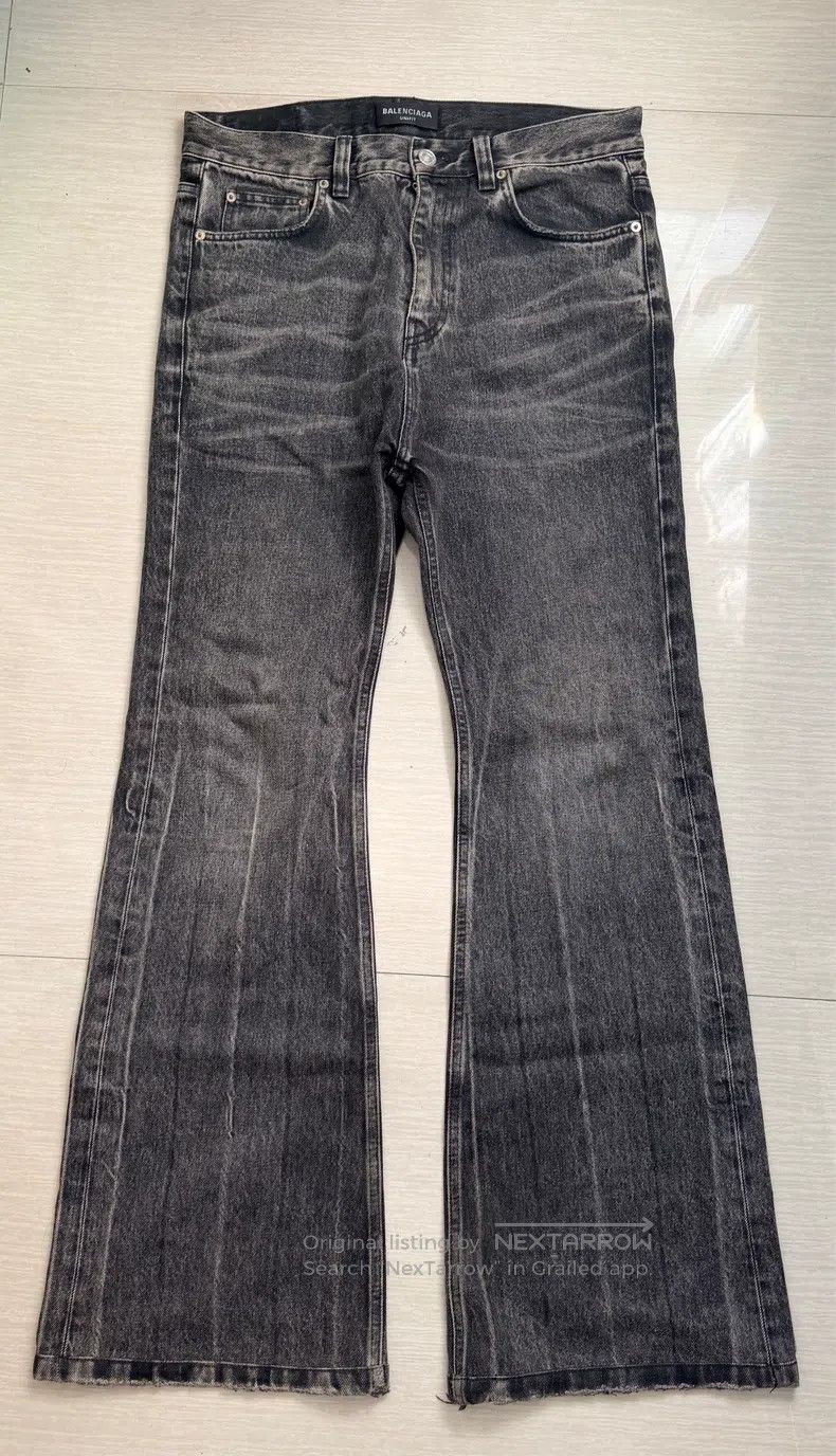 Balenciaga Balenciaga size XS Lost Video Tape Jeans Size US 27 - 1 Thumbnail
