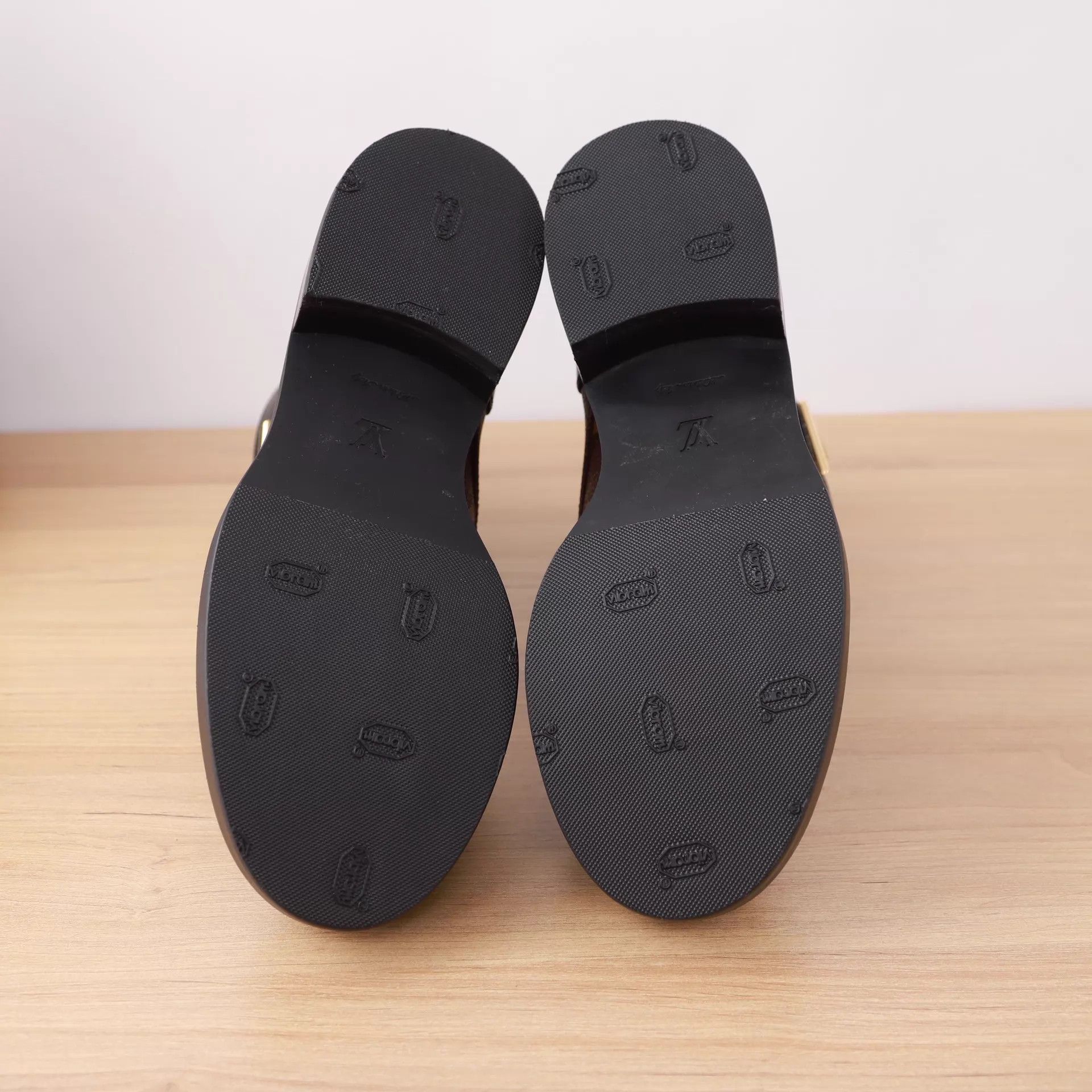 Louis Vuitton LV boots size 36 Size US 5.5 / IT 35.5 - 4 Thumbnail