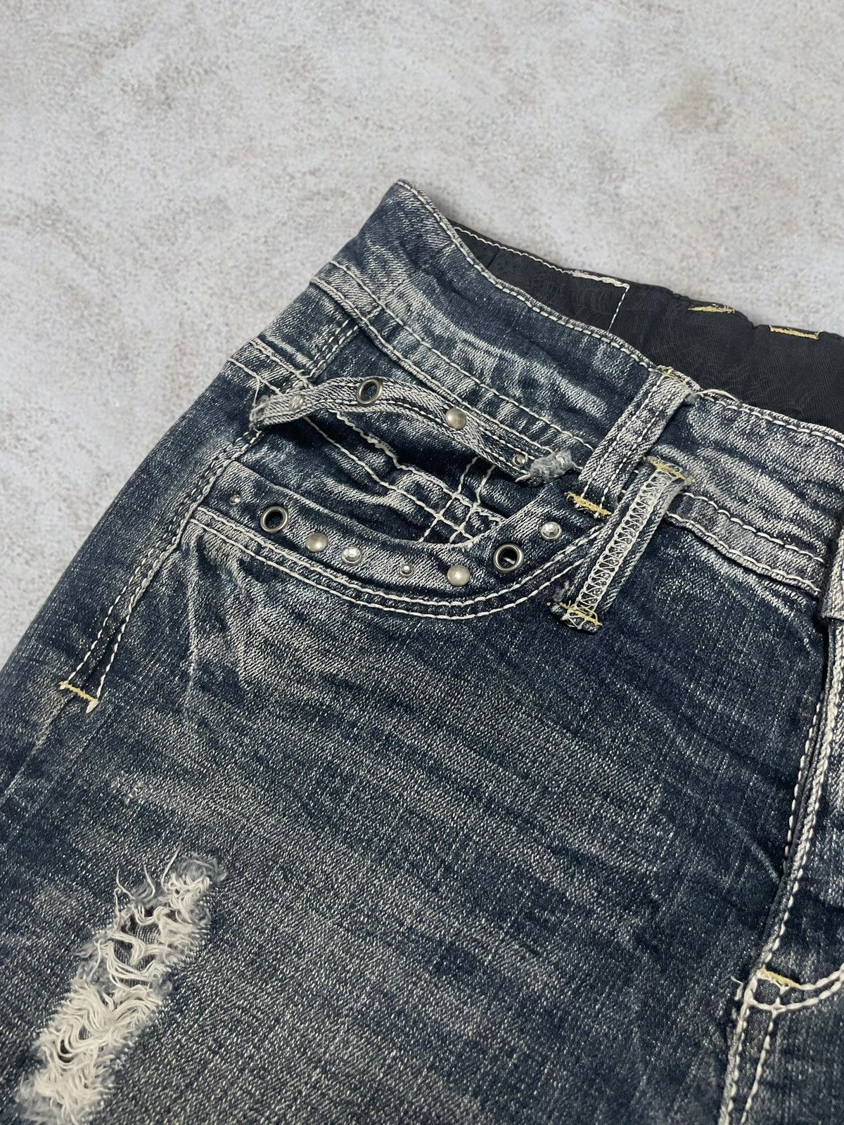 Jewelry Vintage Japanese Jewel Beads Denim Archival Blue Wash Jeans Size 29" - 9 Thumbnail
