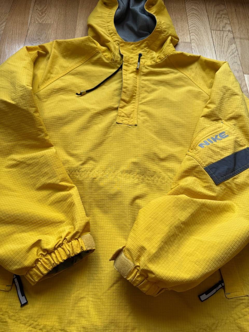 Nike Vintage Nike yellow anorak jacket Size US XL / EU 56 / 4 - 3 Thumbnail
