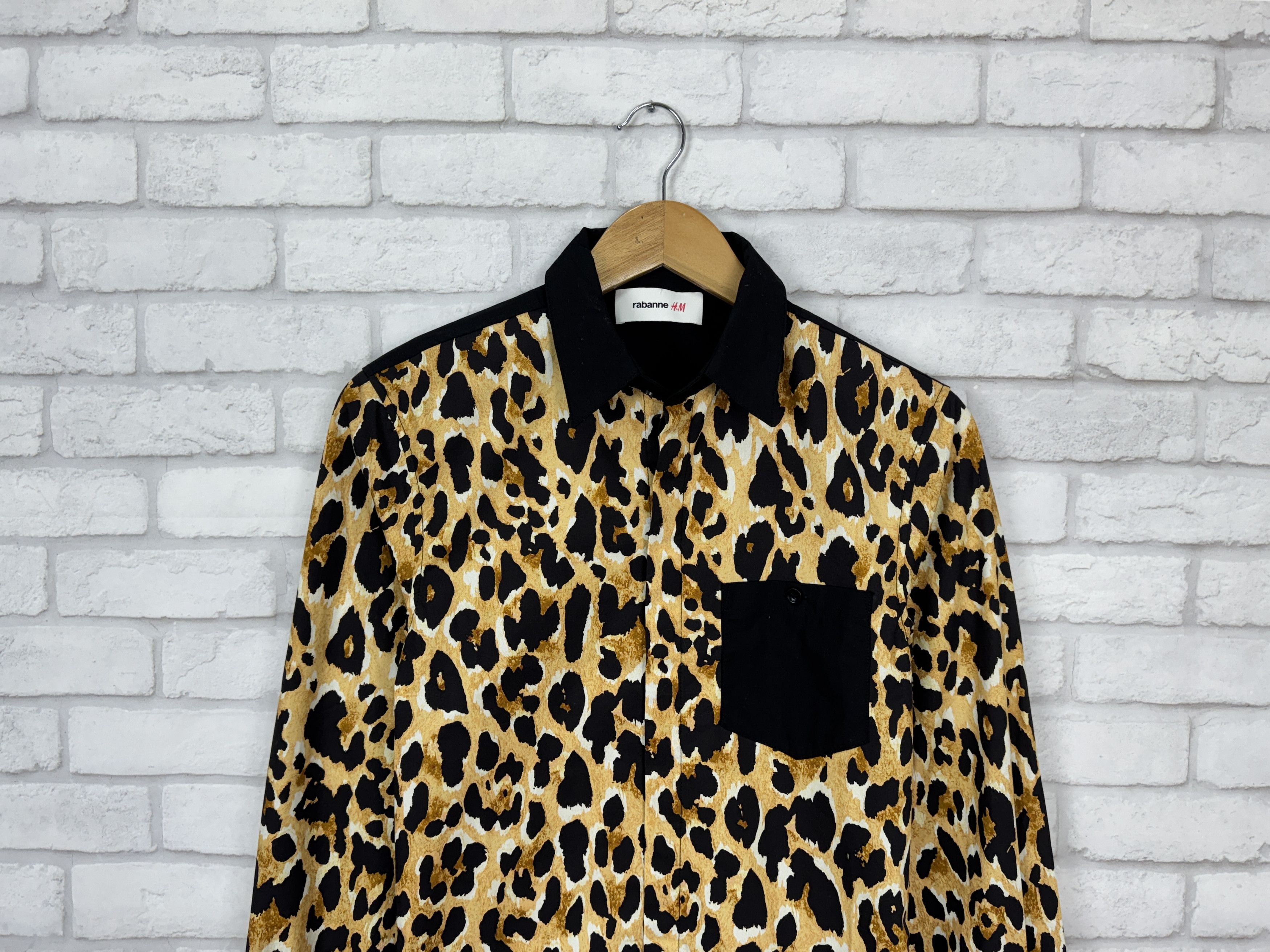 H&M NWOT PACO RABANNE x H&M Animal Leopard Print Shirt Size US XS / EU 42 / 0 - 8 Thumbnail
