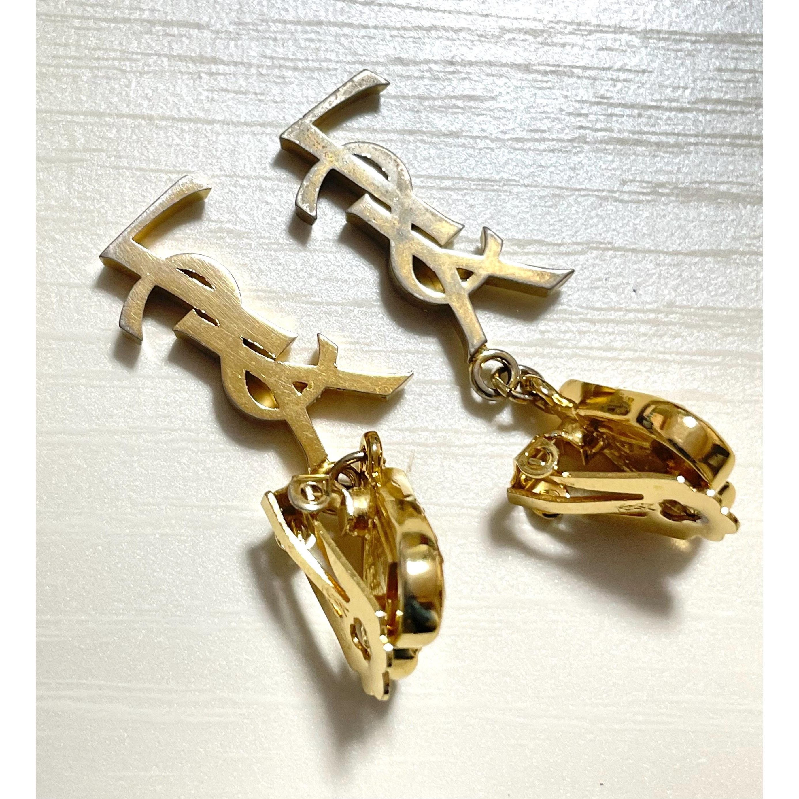 Yves Saint Laurent Vintage Yves Saint Laurent golden logo and heart earrings Size ONE SIZE - 3 Thumbnail