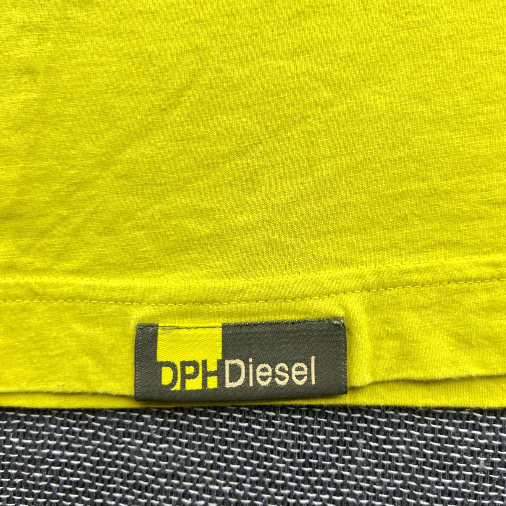 Diesel VINTAGE Diesel DPH Parachutech Mens Shirt Medium Yellow Parachute Polka Dot T-Shirt Moistu re Wicking Size US M / EU 48-50 / 2 - 7 Thumbnail