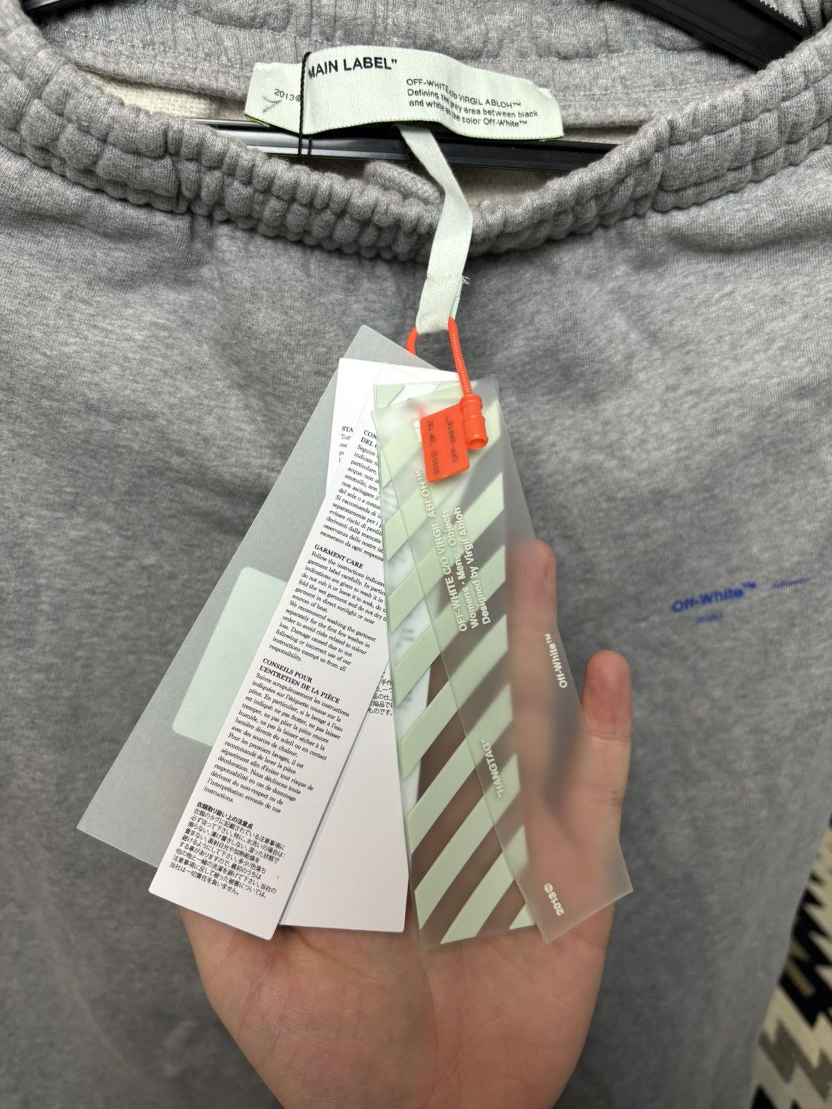 Off-White New OFF-White 3D Acrylic Arrows sweatpants XS size Size US 29 - 11 Thumbnail