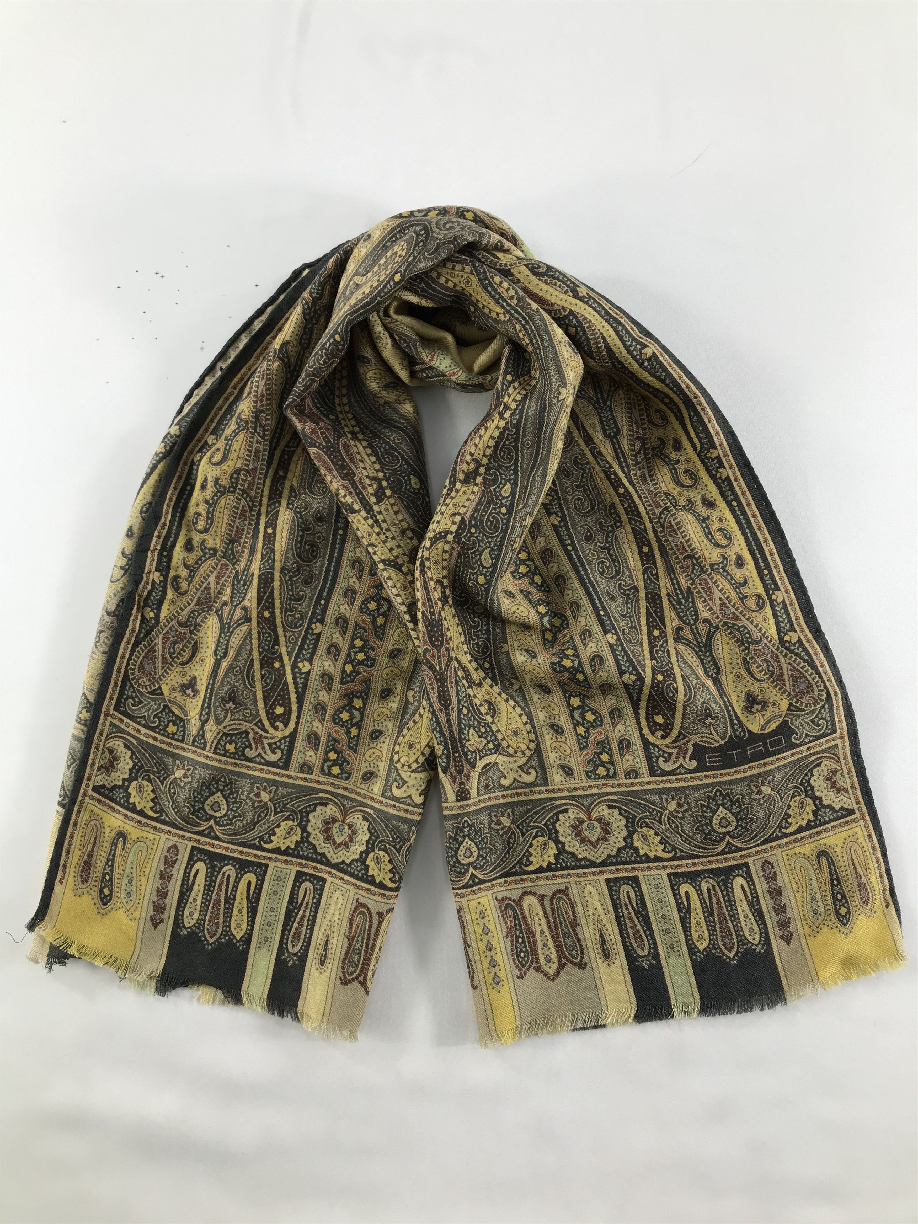 Etro Vintage Etro Scarf/Muffler/Neckwear MF946 Size ONE SIZE - 1 Thumbnail