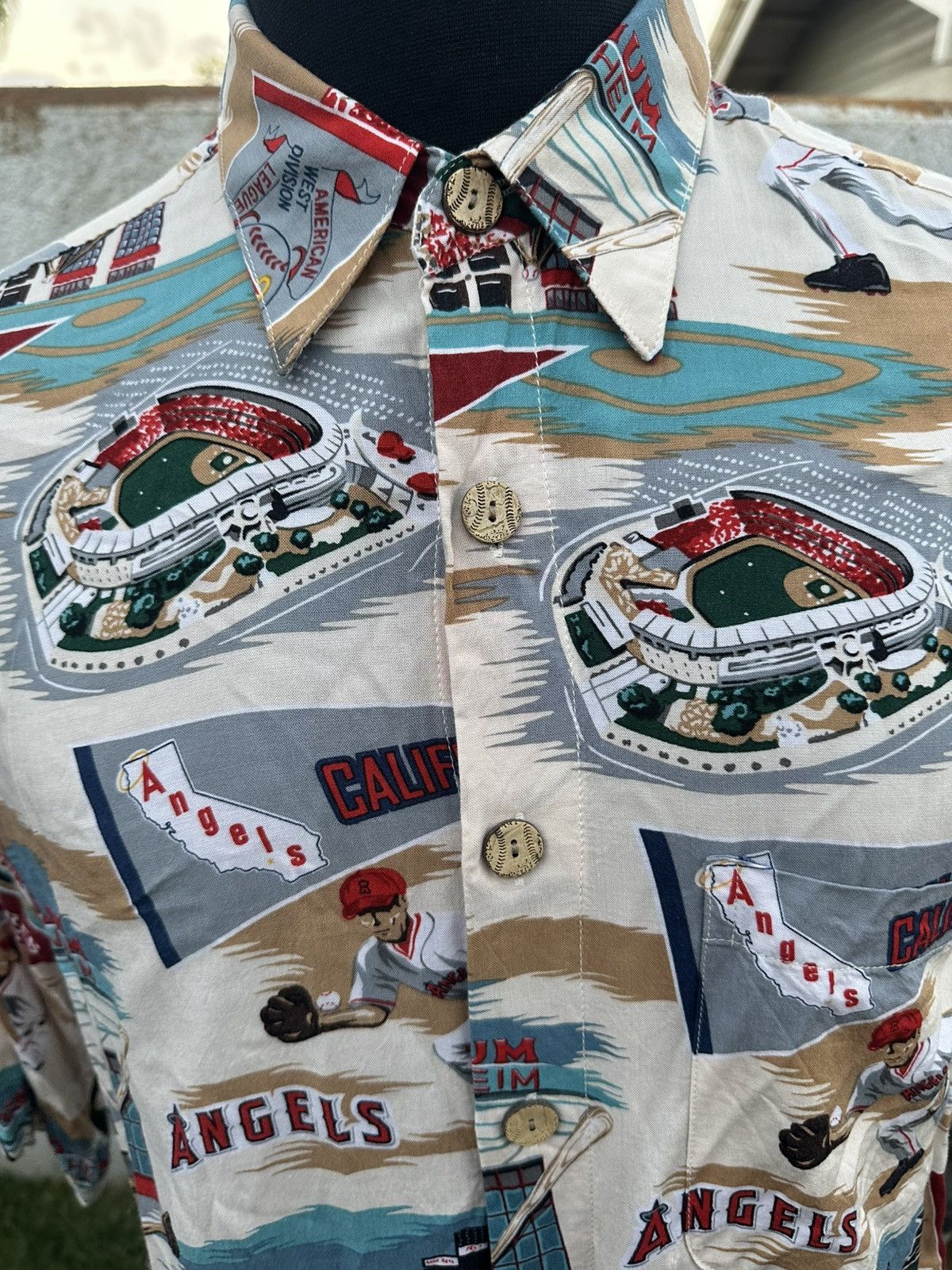 Reyn Spooner Reyn Spooner Aloha Hawaiian Shirt Anaheim Angels Men's L Size US L / EU 52-54 / 3 - 3 Thumbnail