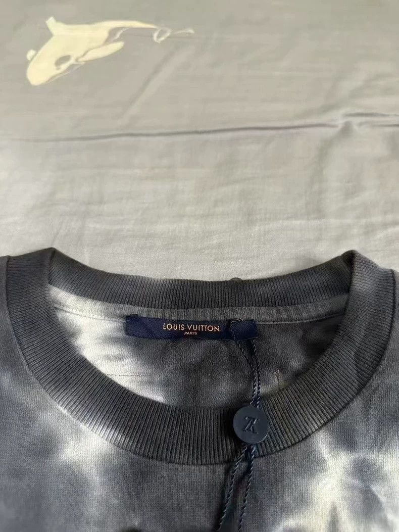 Louis Vuitton Louis Vuitton Rendering short sleeves Size US L / EU 52-54 / 3 - 3 Thumbnail
