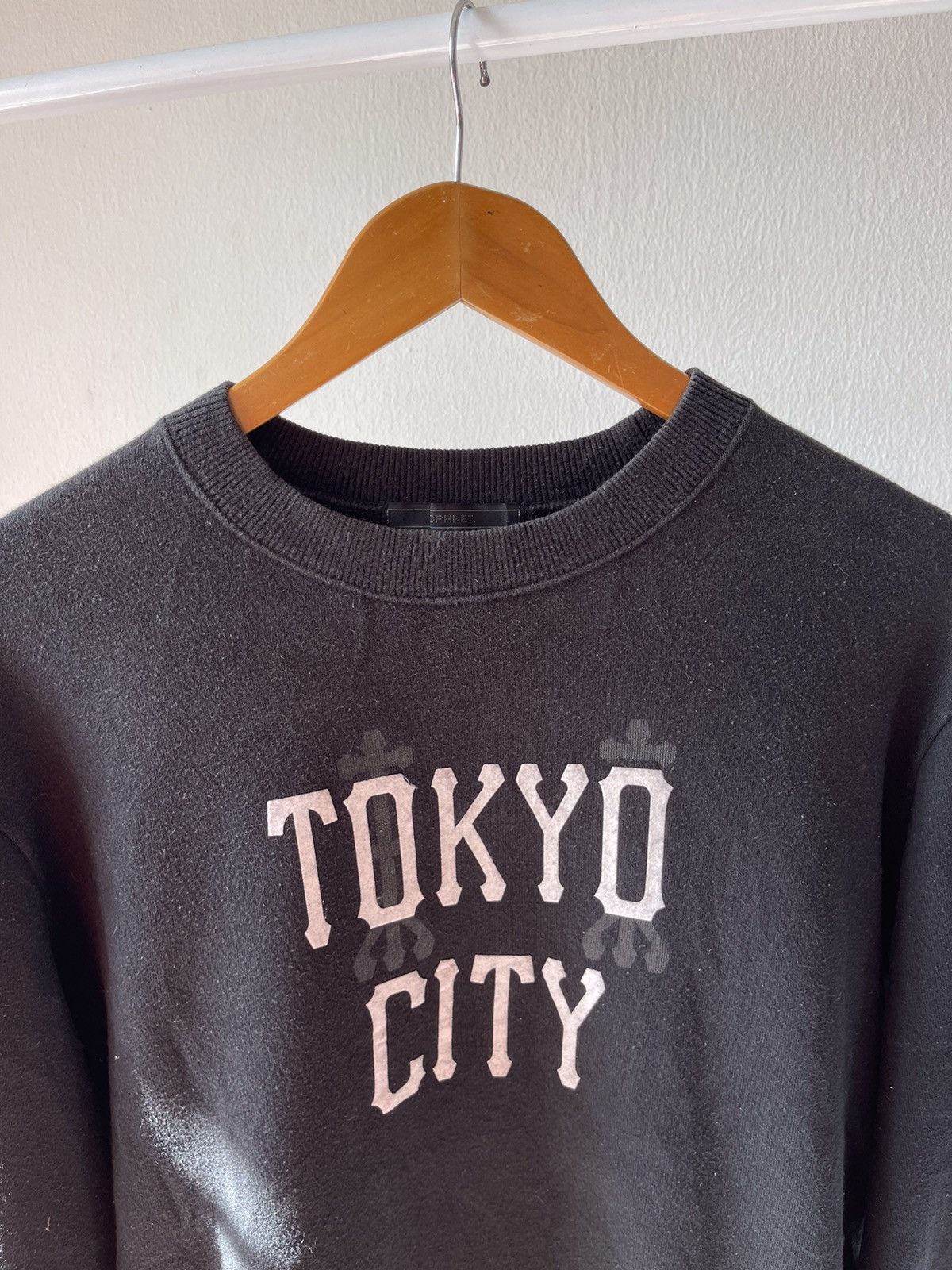 Fragment Design × Hiroshi Fujiwara × uniform experiment Sophnet x Fragment Design Tokyo City Sweatshirt Size US L / EU 52-54 / 3 - 4 Thumbnail