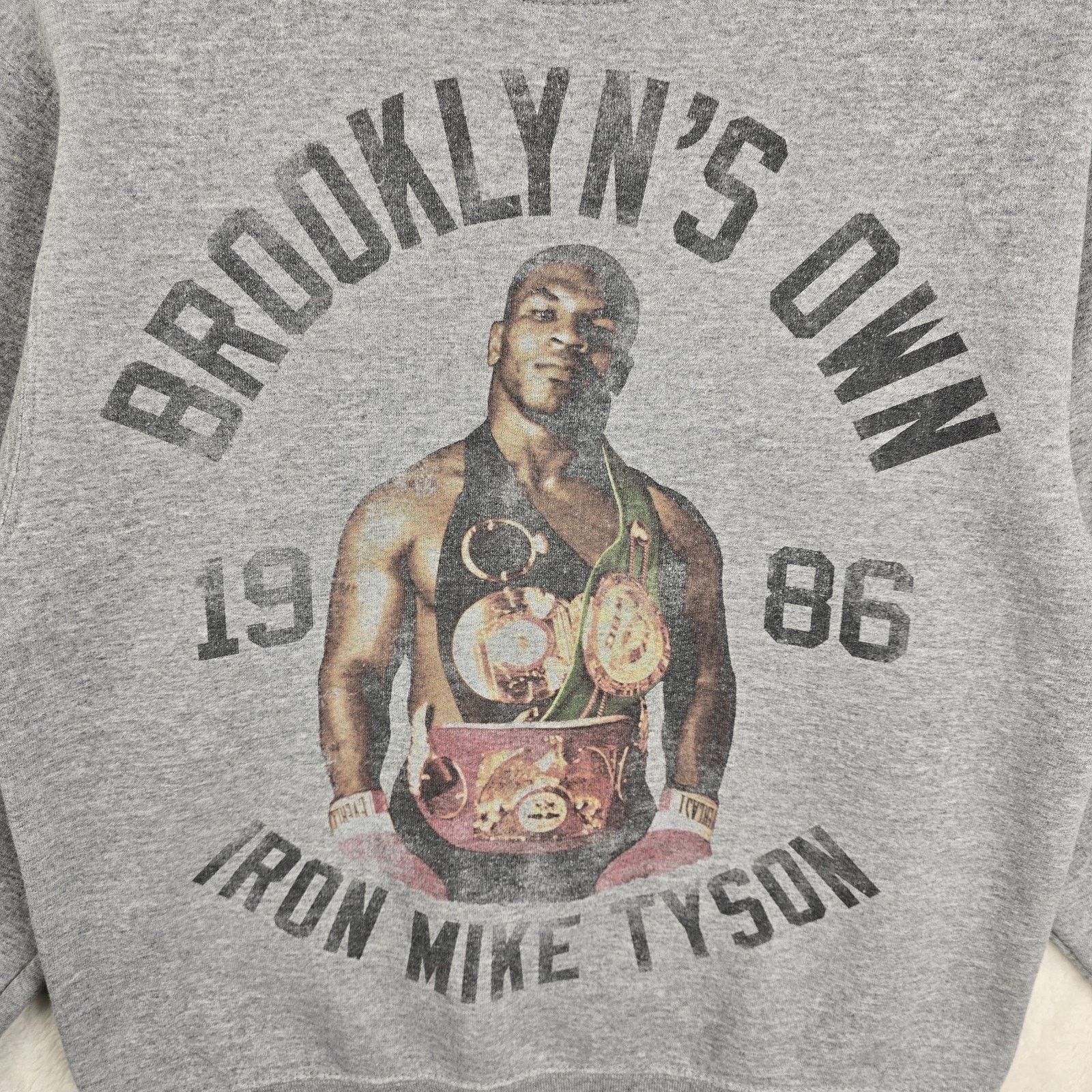 Other Roots Of Fight Bloodlines Mike Tyson Brooklyn’s Own crewneck Size US S / EU 44-46 / 1 - 3 Thumbnail