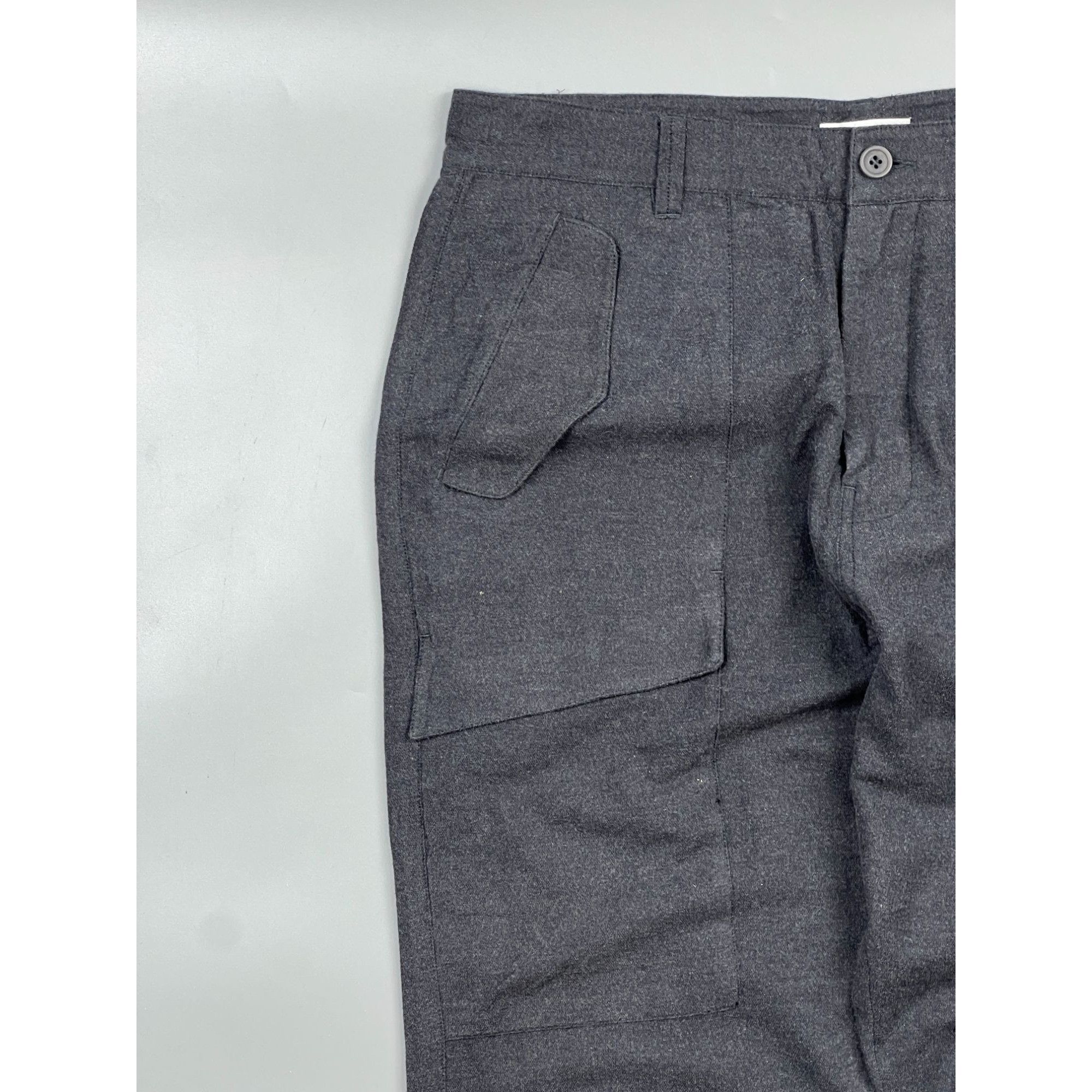 Helmut Lang Helmut Lang Gray Cotton Cargo Jogger Pants (Y0985) Size US 32 / EU 48 - 3 Thumbnail