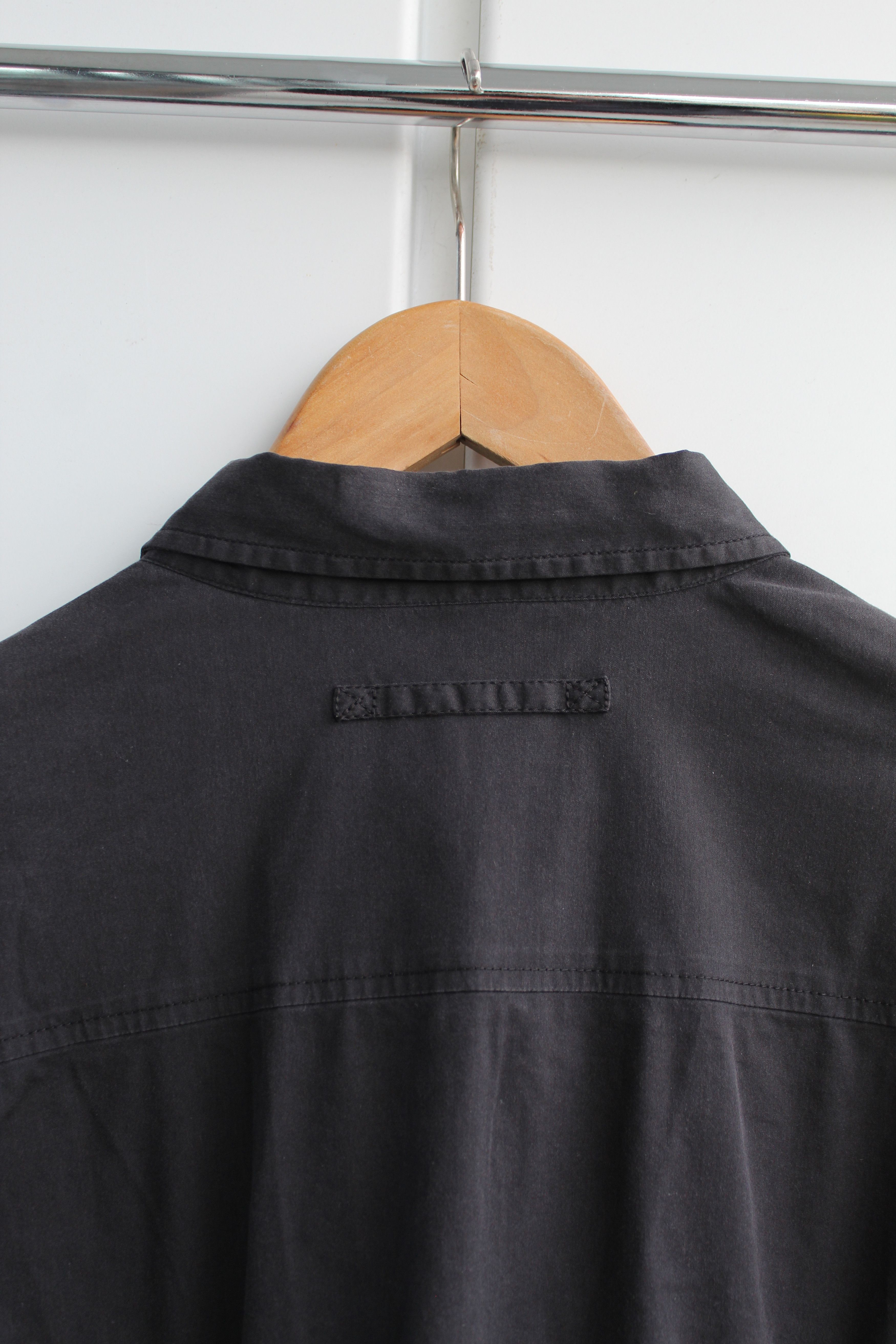 Prada Prada Black Collar Shirt Size US M / EU 48-50 / 2 - 4 Thumbnail