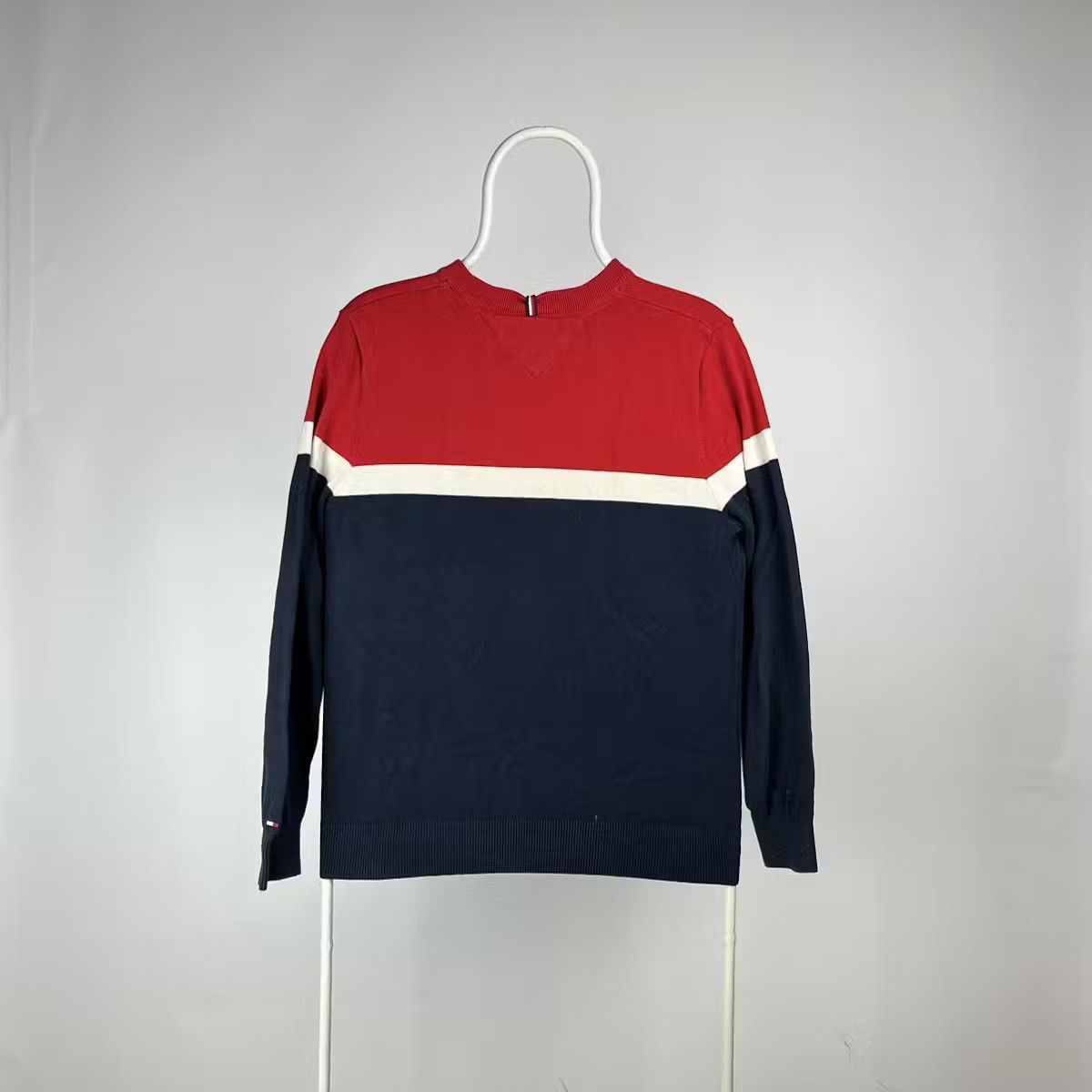 Tommy Hilfiger Tommy Hilfiger jumper sweater logo size Small Size US S / EU 44-46 / 1 - 4 Thumbnail