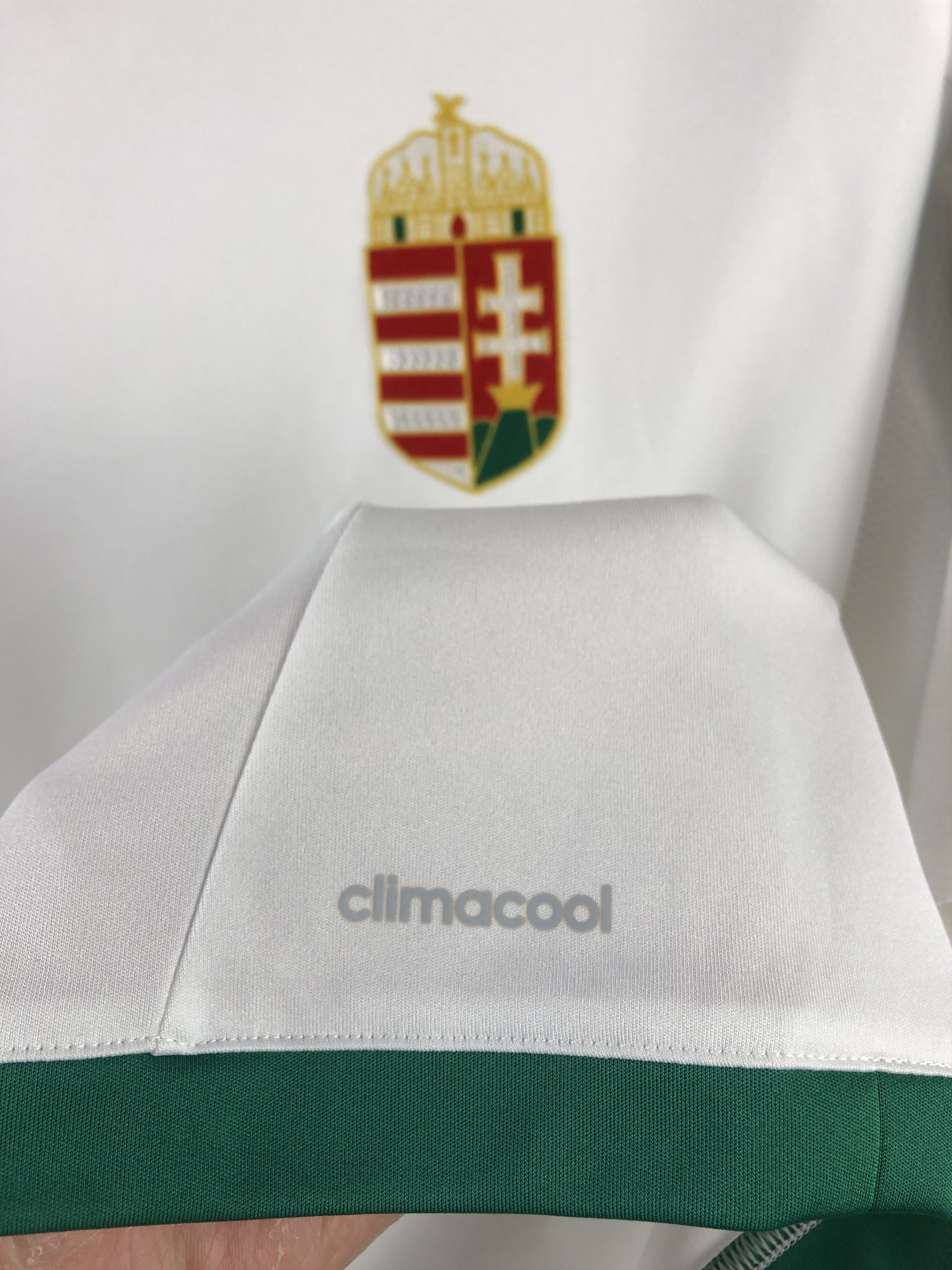 Adidas Hungary football shirt 2016 Soccer Jersey National Team Rare Size US M / EU 48-50 / 2 - 7 Thumbnail