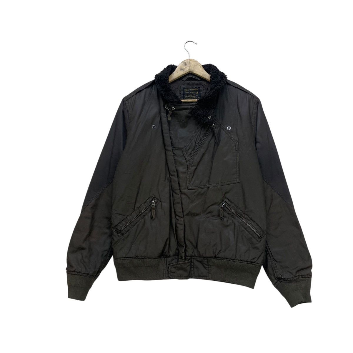 GOREWEAR × Japanese Brand × Vintage Vintage Japanese Brand Asymmetrical Zipper Double Collar J Size US M / EU 48-50 / 2 - 2 Thumbnail